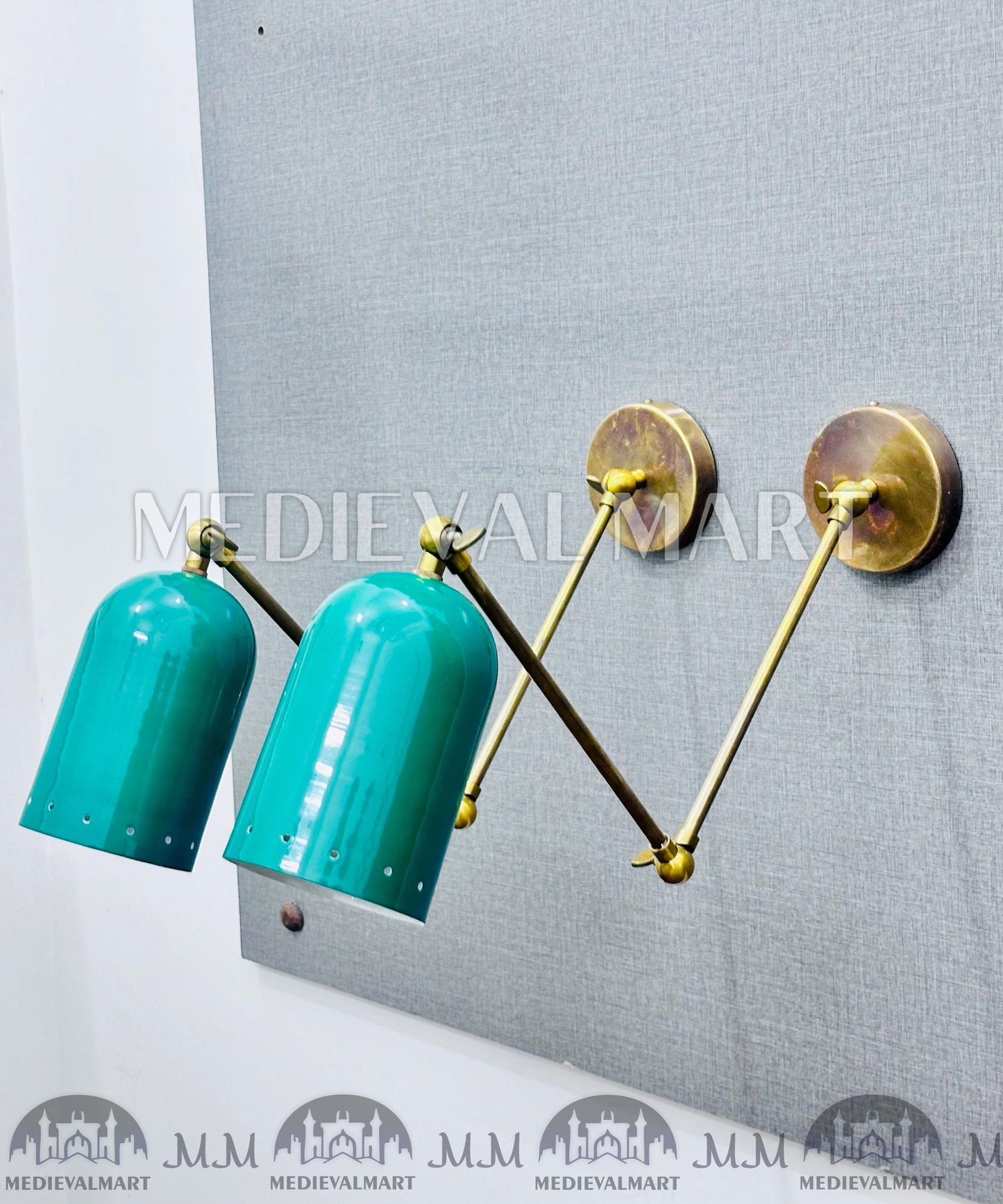 MEDIEVALMART Mid-Century Italian Brass Diabolo Wall Sconce - Bedside Lamp (Set of Two)