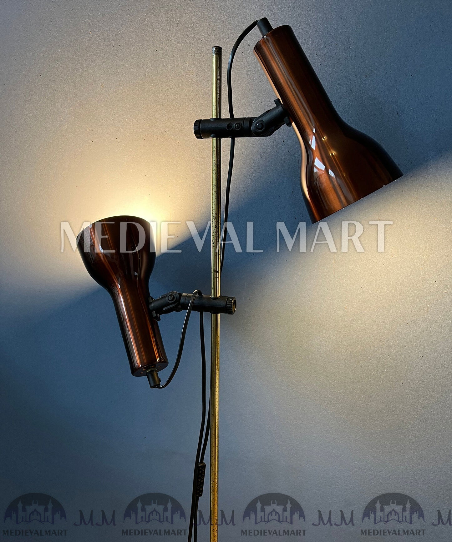 MEDIEVALMART Mid Century Floor Lamp with Bourdeaux Red Spots / Space Age Standing Light