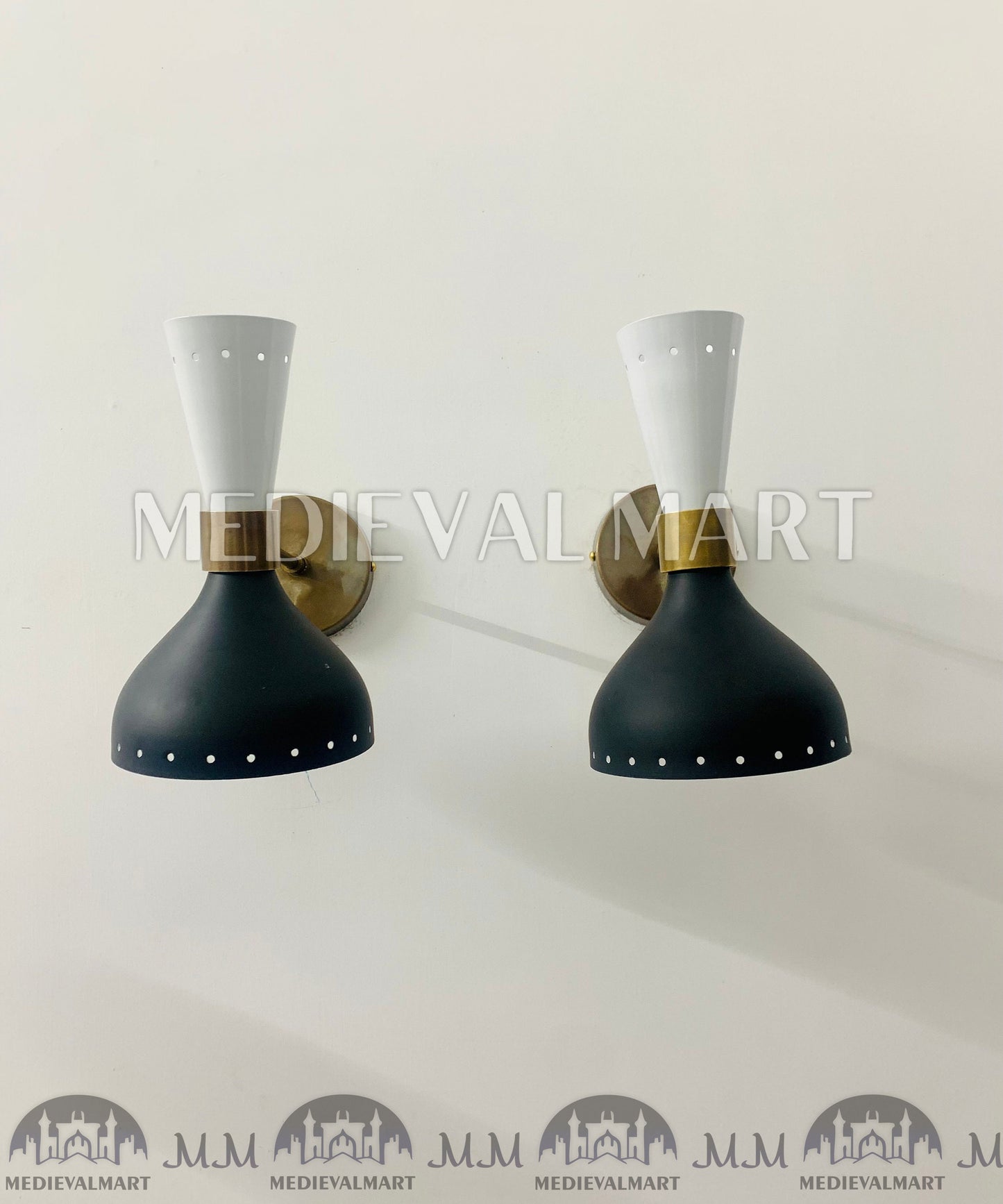 MEDIEVALMART Mid Century Modern Wall Lamp Handmade Brass Wall Fixture