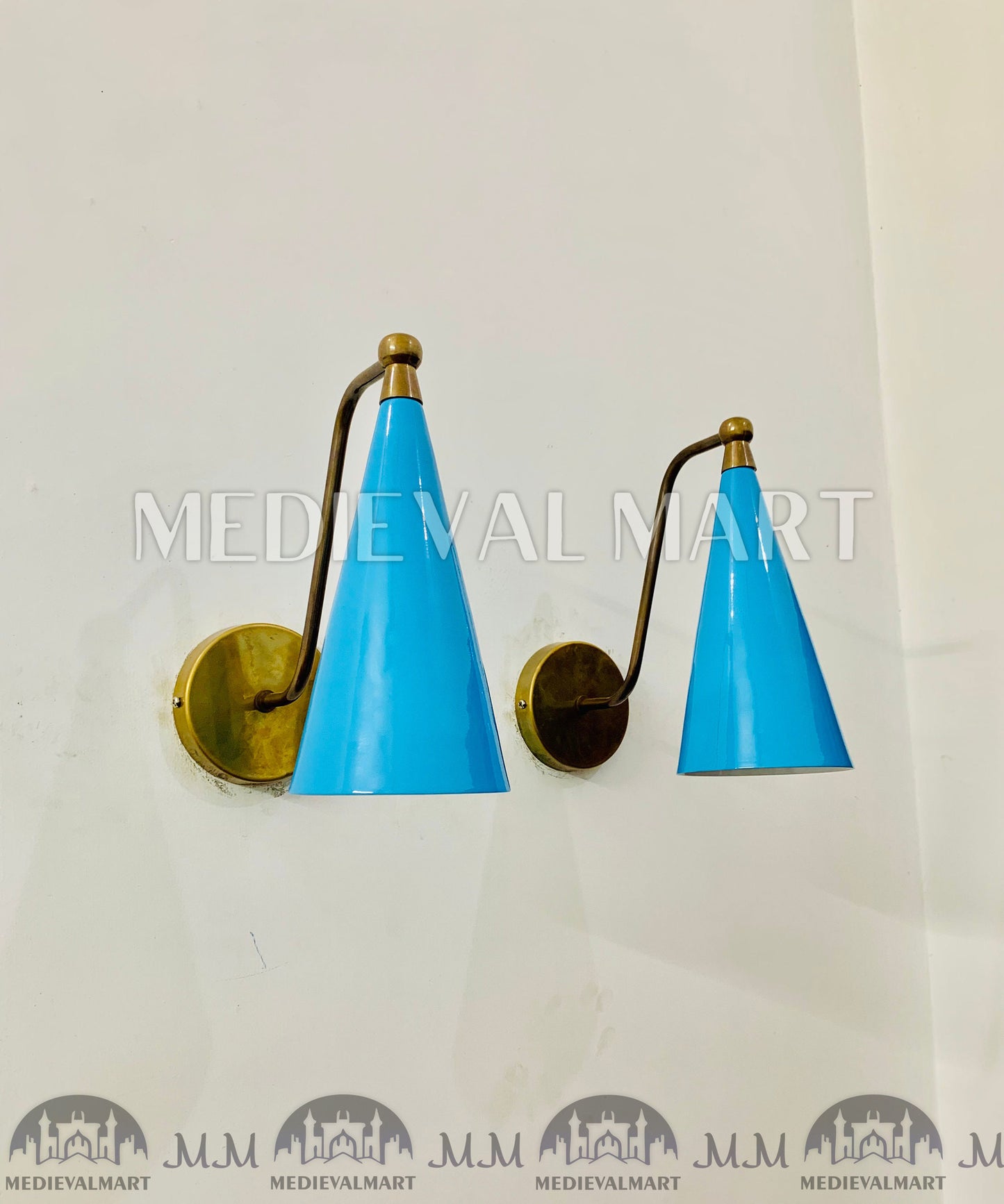 MEDIEVALMART Mid Century Italian Diabolo Cone Shape Style Wall Sconce Light