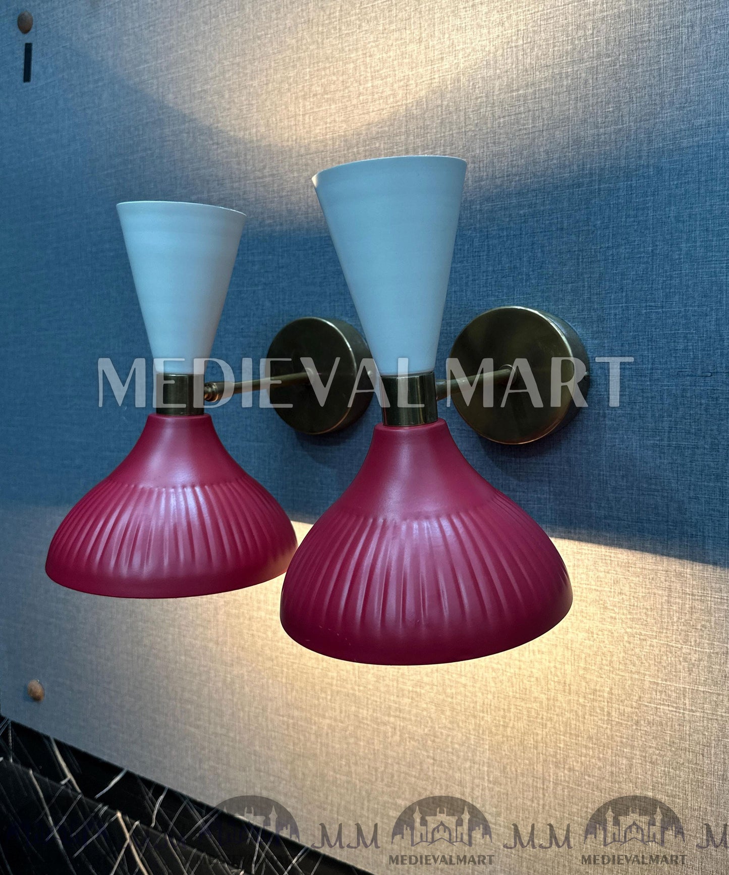 MEDIEVALMART Handmade Raw Brass Wall Sconce: Modern Italian Bedside Lamp