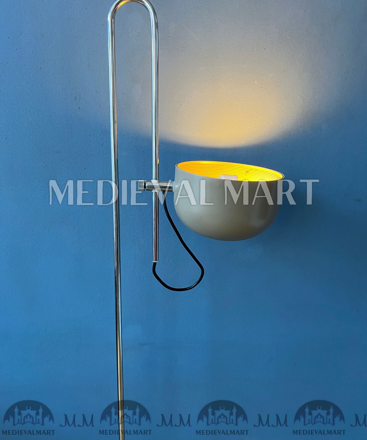 MEDIEVALMART 1950s Vintage Artiforte Beige Adjustable Floor Lamp