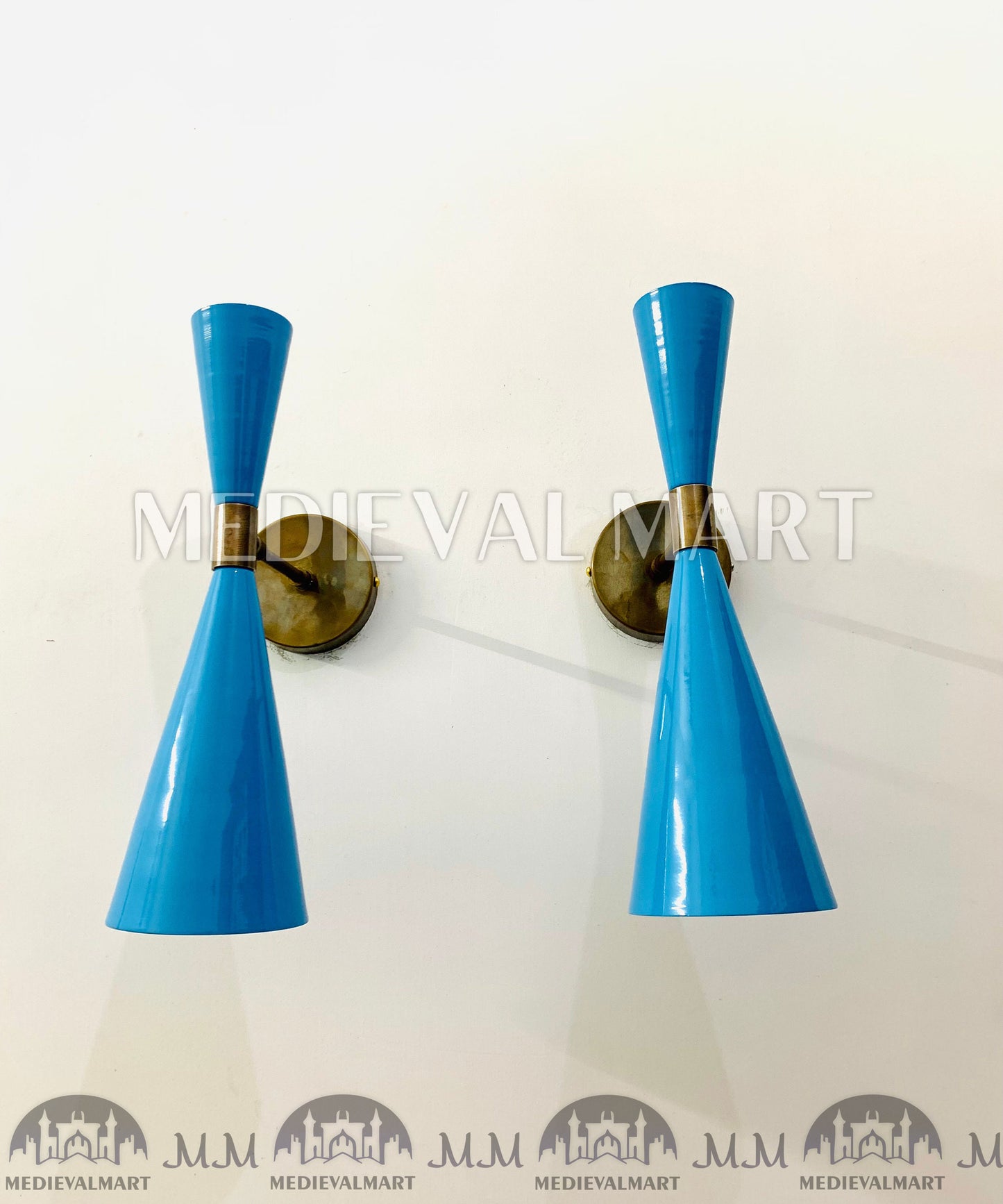 MEDIEVALMART Mid Century Italian Brass Wall Lamp Handcrafted Modern Style Raw Brass Wall Lamp