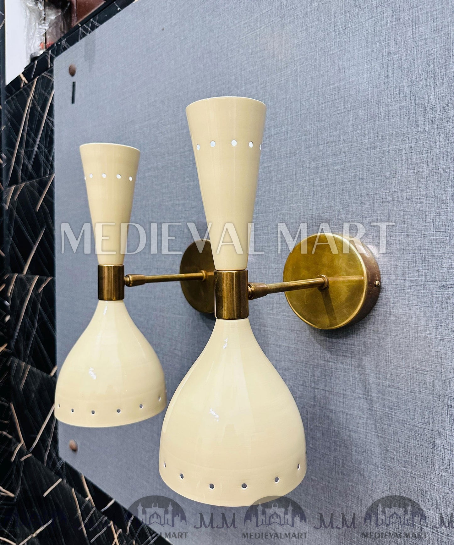 MEDIEVALMART Raw Brass Diablo Wall Sconce - Mid-Century Modern Bedside Lamp (Set of Two)