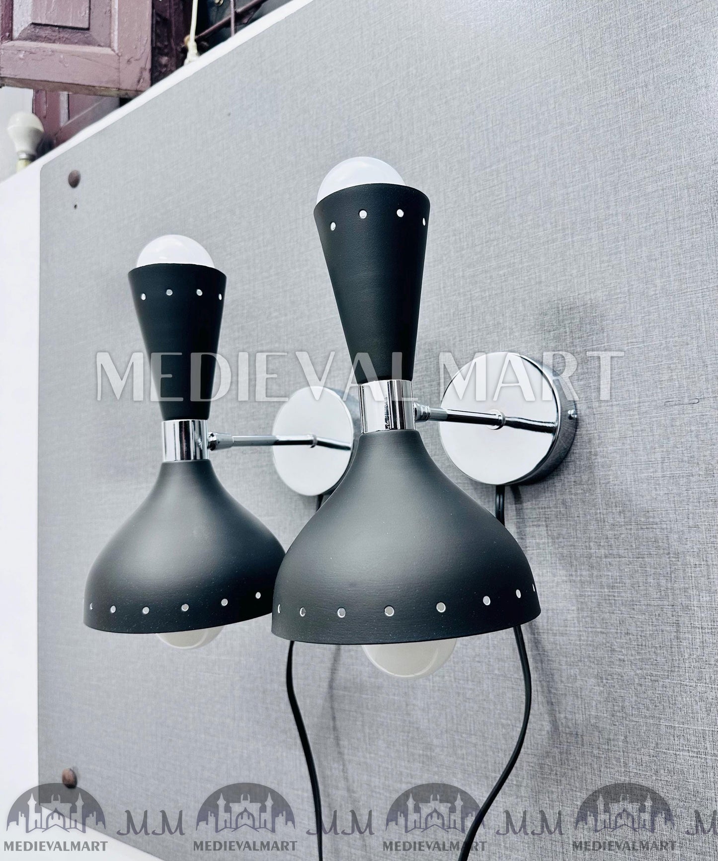 MEDIEVALMART Mid Century Brass Wall Sconce: Matte Black Italian Stilnovo Lighting