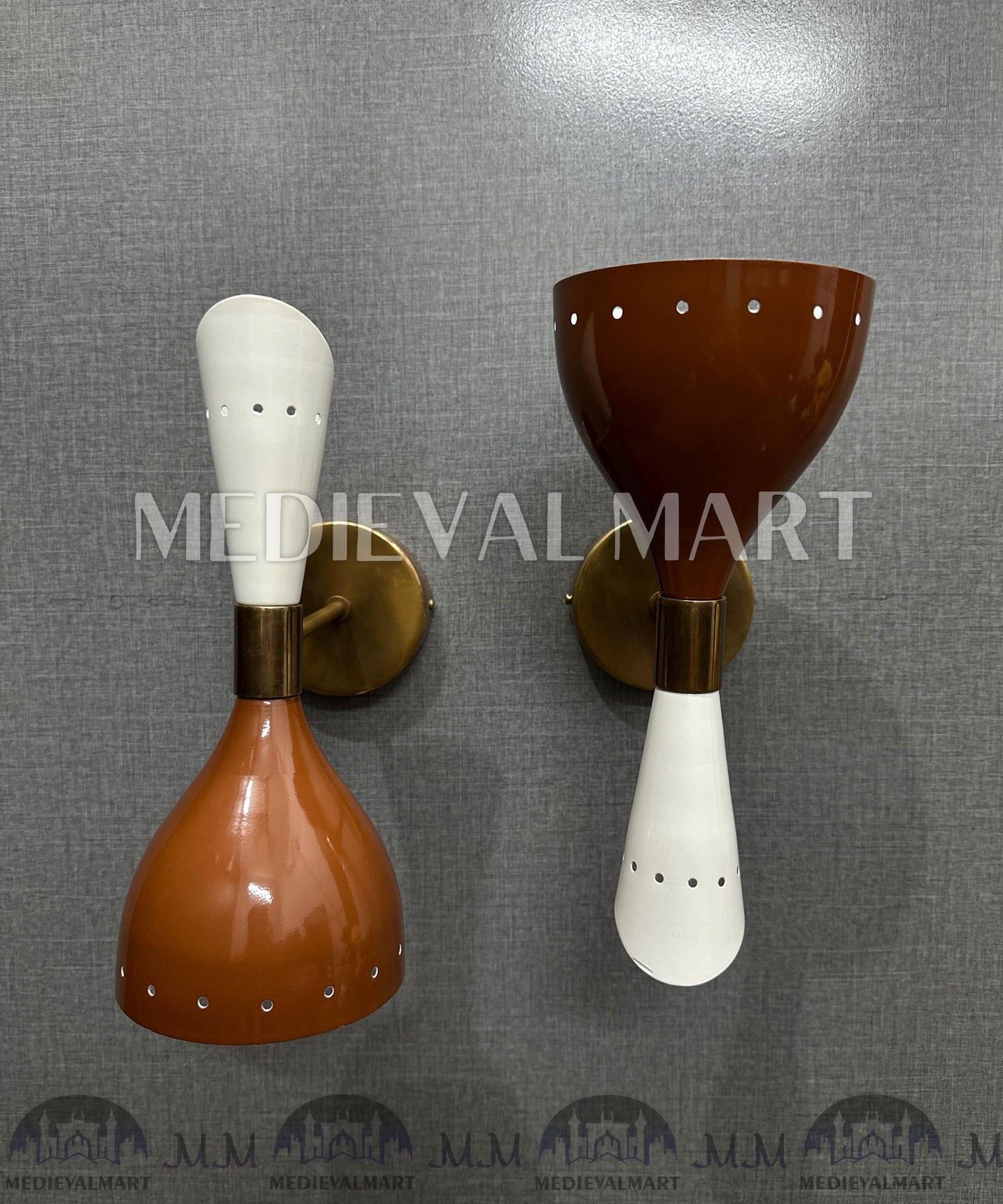 MEDIEVALMART Handmade Modern Chocolate & White Brass Double Cone Wall Sconce Light