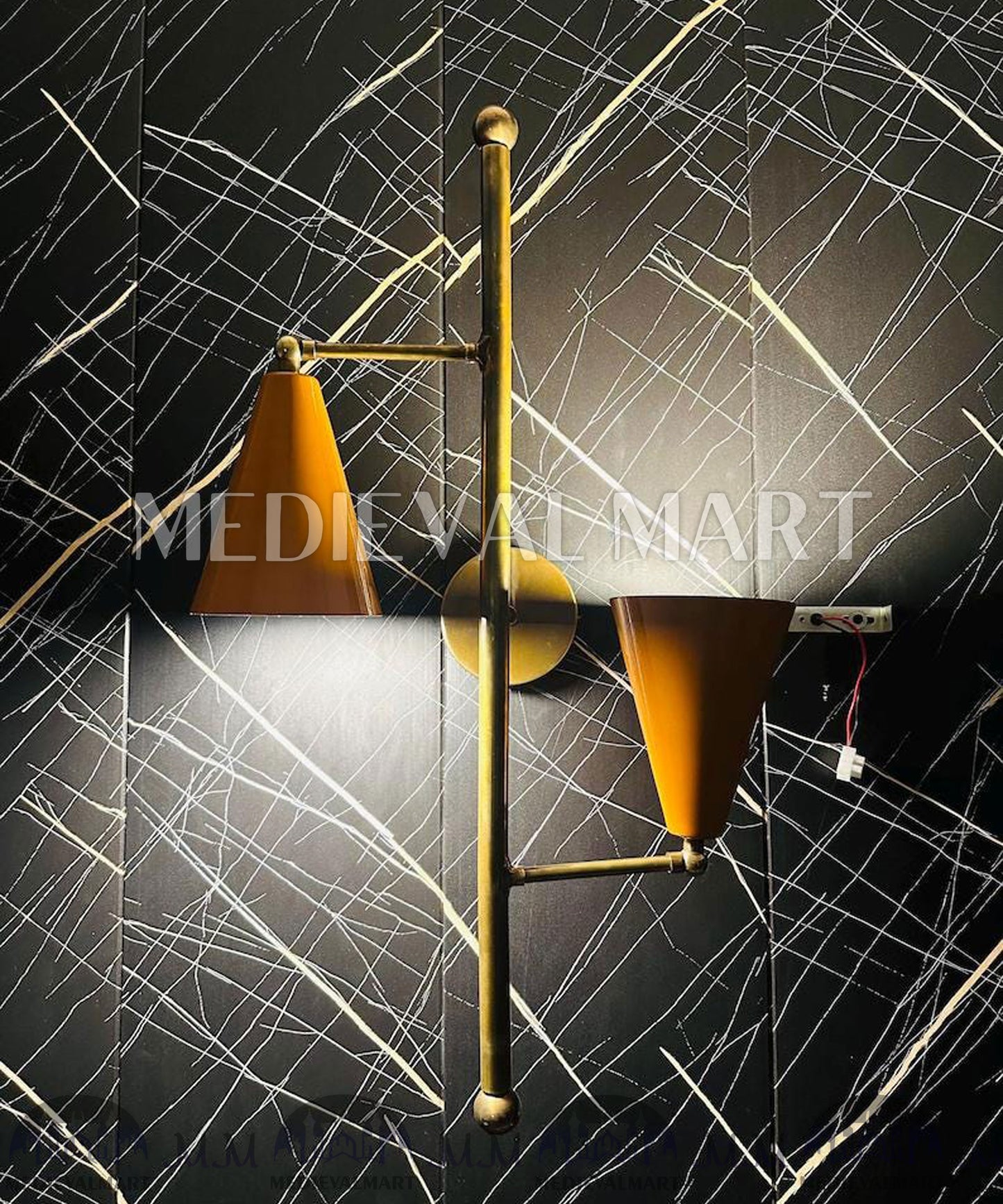 MEDIEVALMART Handcrafted Brass 2-Light Wall Sconce: Modern Wall Decor