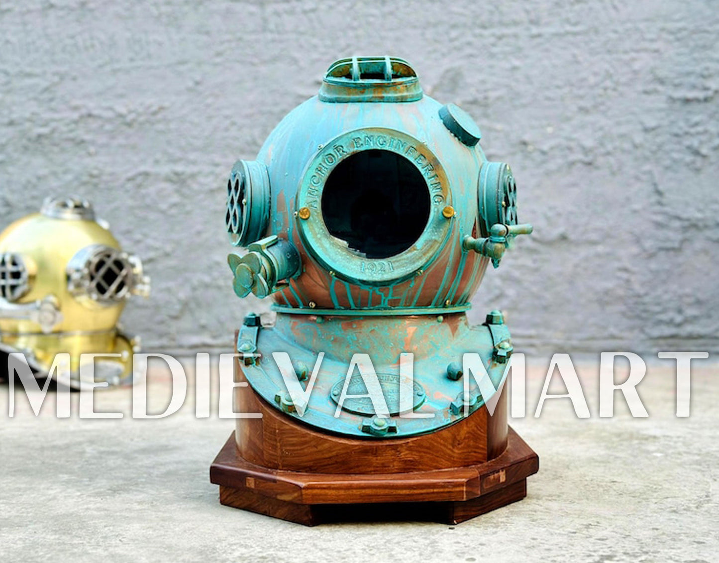 MEDIEVALMART Rusty Green Diving Helmet With Wooden Base