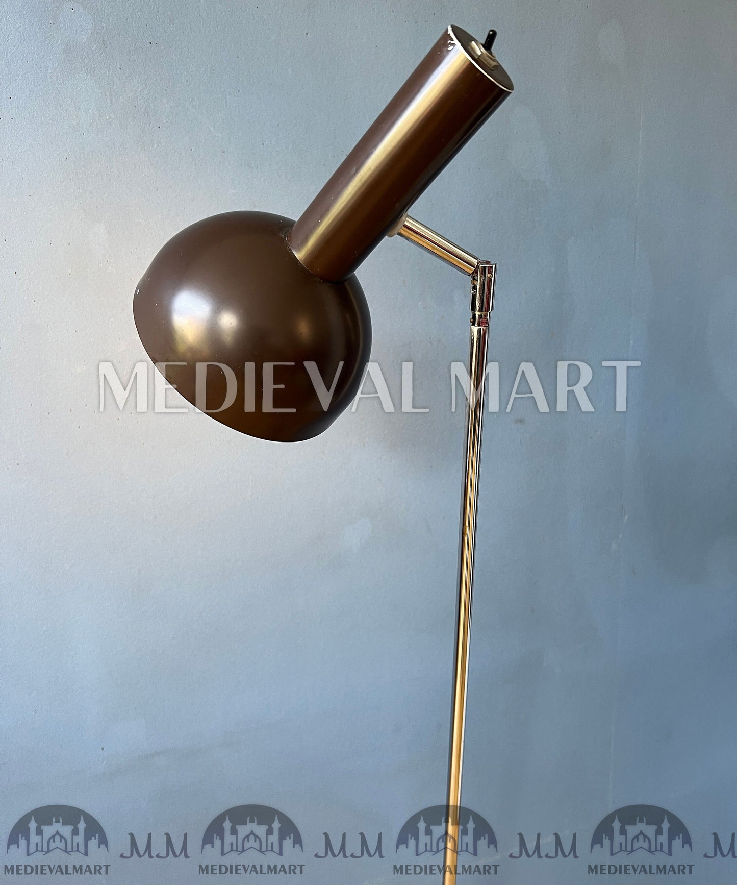 MEDIEVALMART Mid Century Vintage Hala Brown Ball Rotating Floor Lamp