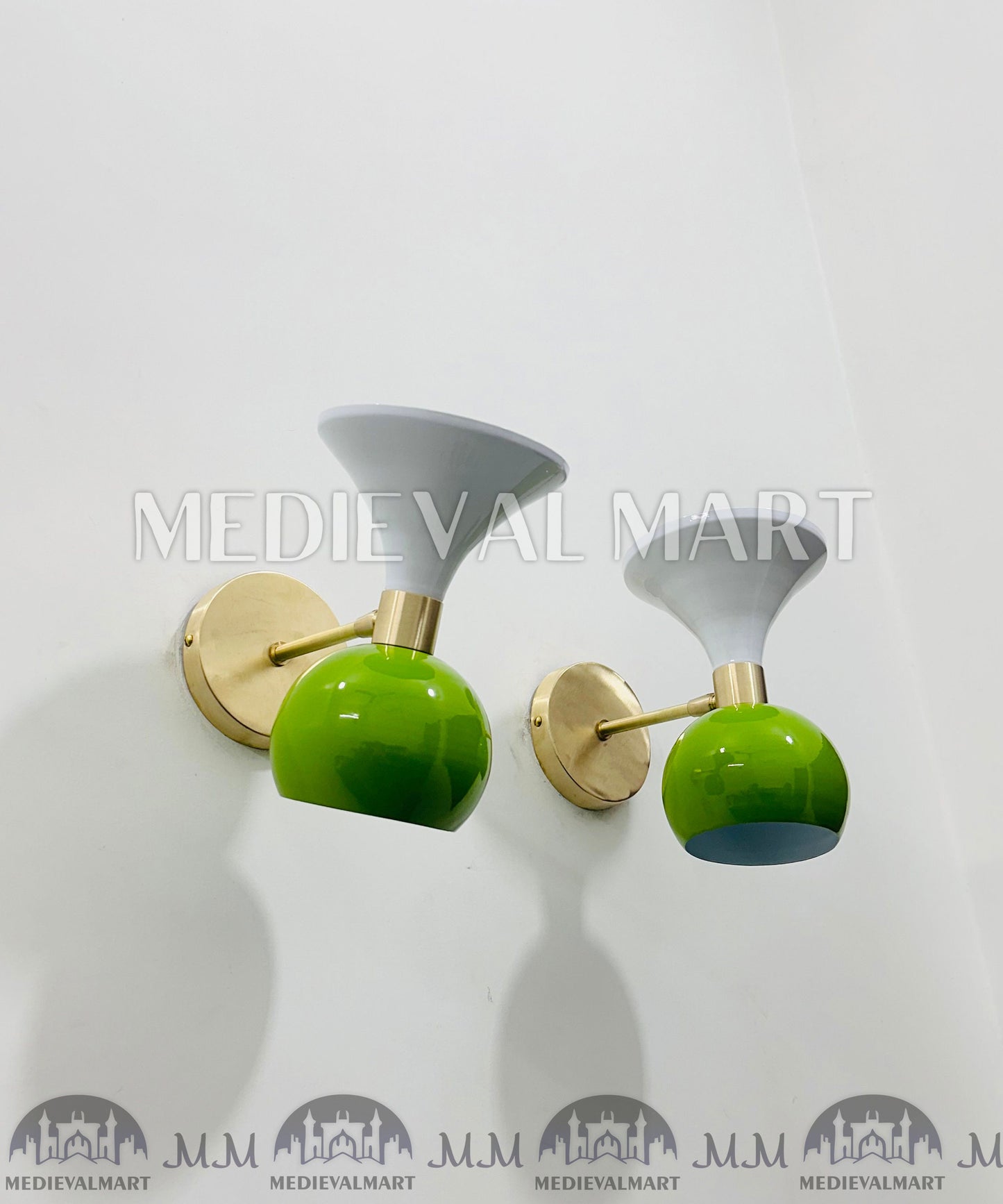 MEDIEVALMART Mid-Century Modern Brass Diabolo Wall Sconce - Green & White - Pair