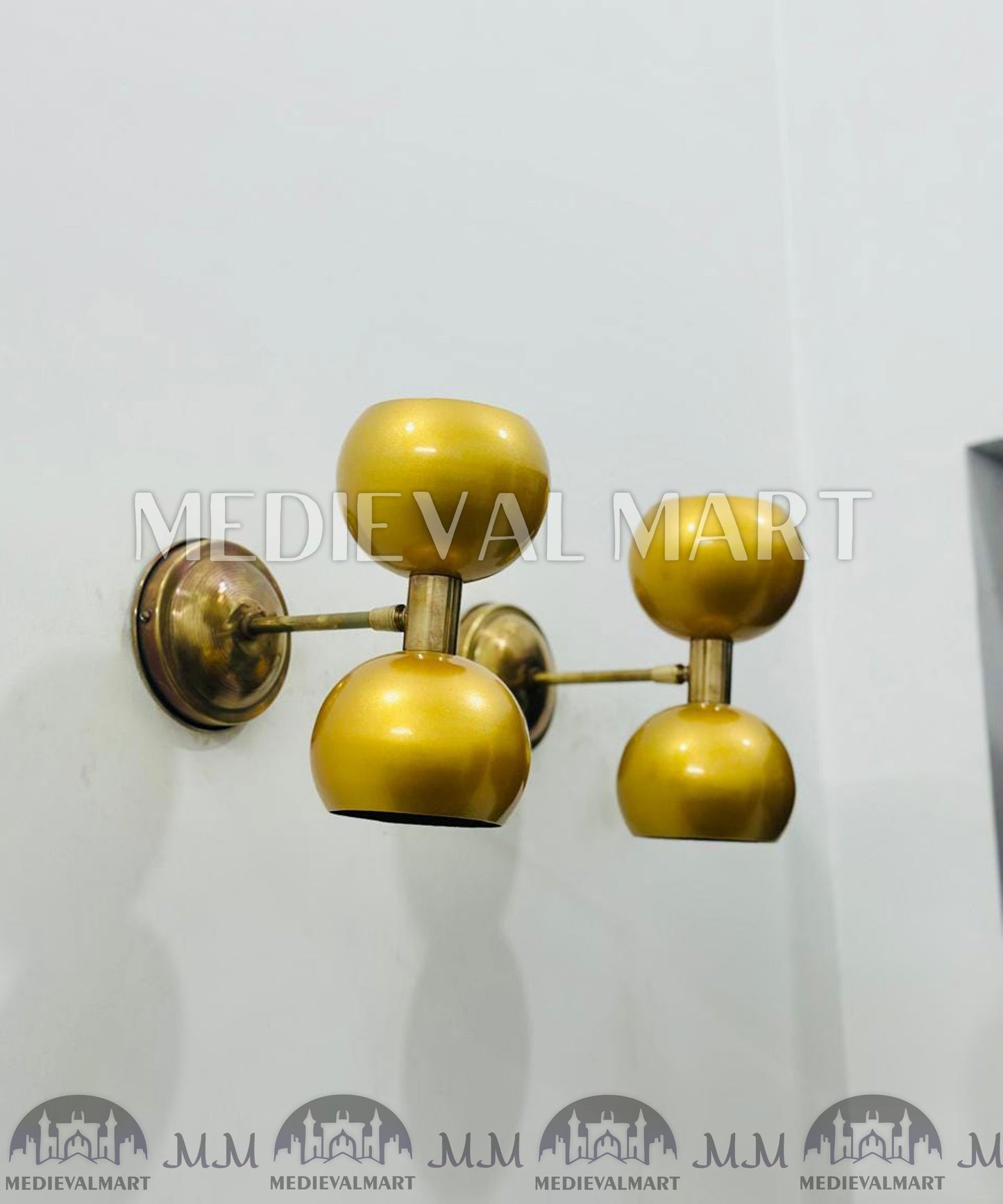 MEDIEVALMART Mid-Century Modern Brass Diabolo Wall Sconce - Italian Lighting Pair