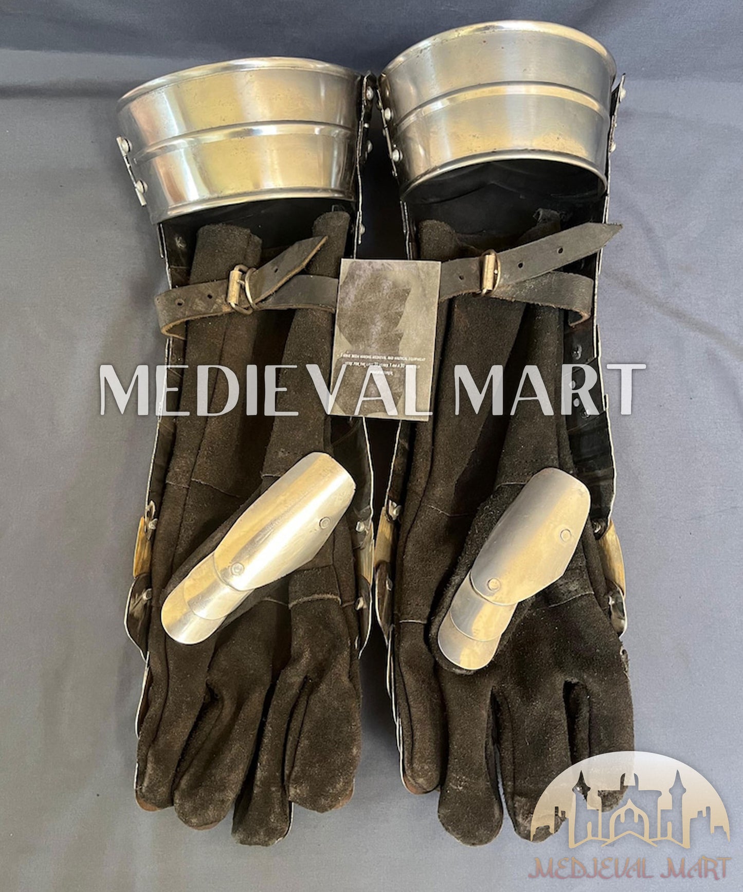 MEDIEVALMART European Royal Knights Guard Hand Gauntlet Costume  - LARP Gloves Armor