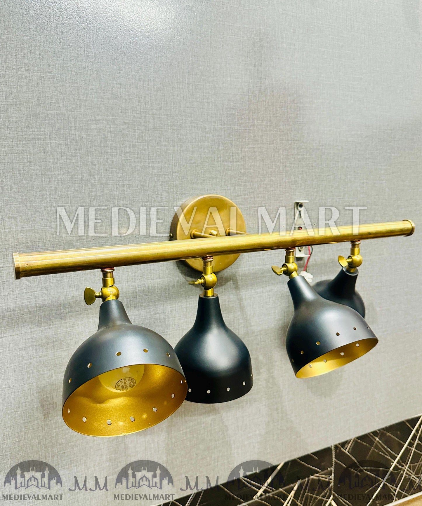 MEDIEVALMART 1950s Modern Custom Brass 4-Light Wall Sconce: Mid-Century Modern Vanity Light