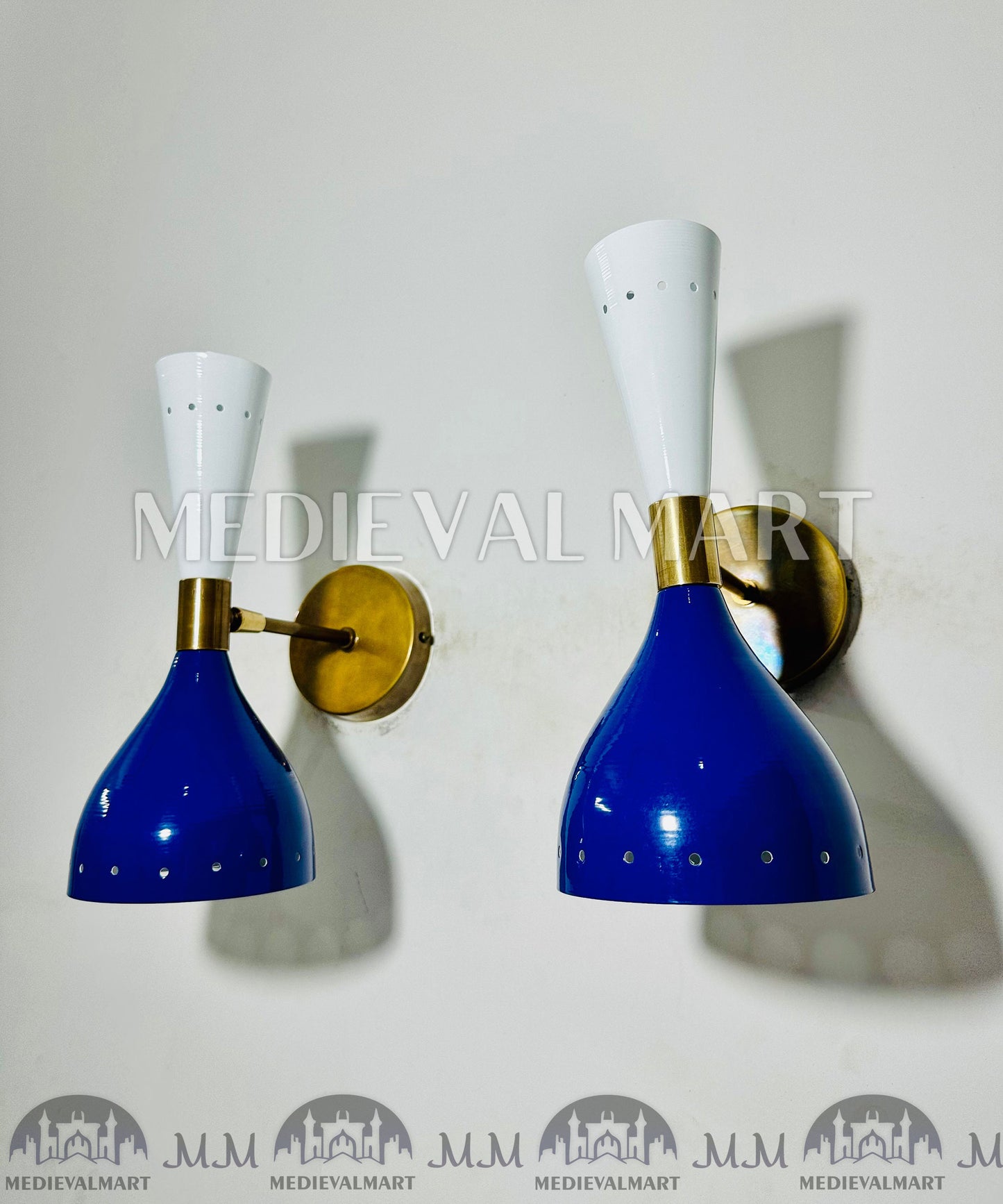 MEDIEVALMART Mid-Century Modern Brass Wall Sconce - Italian Diabolo Style - Set of 2