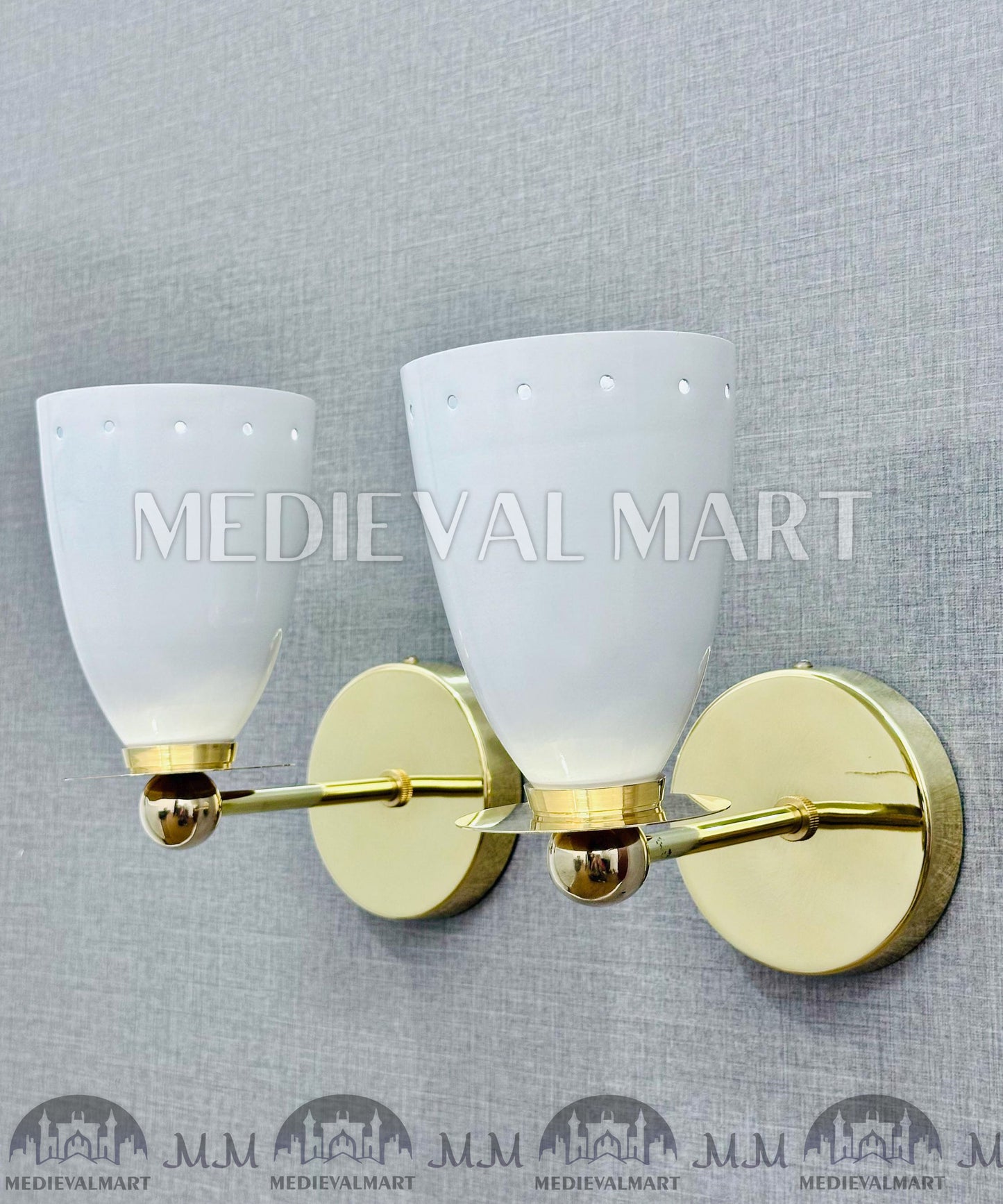MEDIEVALMART Handmade Brass Wall Sconce: Modern Italian Lighting Fixture