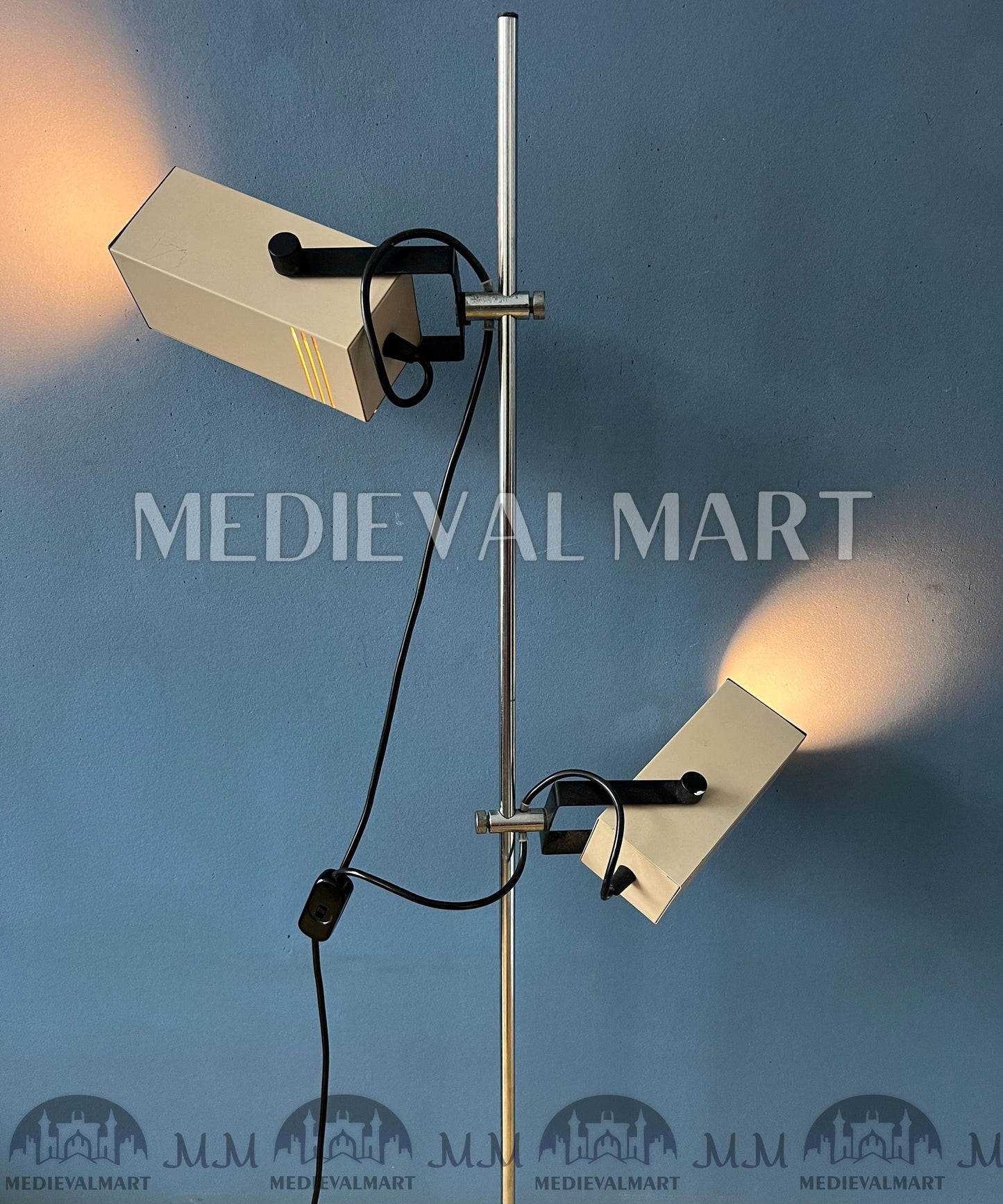 MEDIEVALMART Cream Taupe 70s Vintage Philips Space Age Floor Lamp