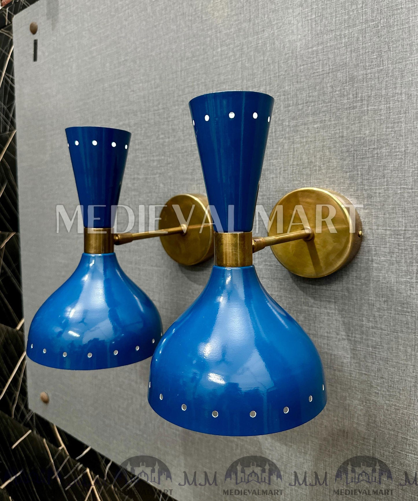 MEDIEVALMART 1950's Brass Cone Wall Sconce: Mid Century Modern Vanity Light - Shiny Blue