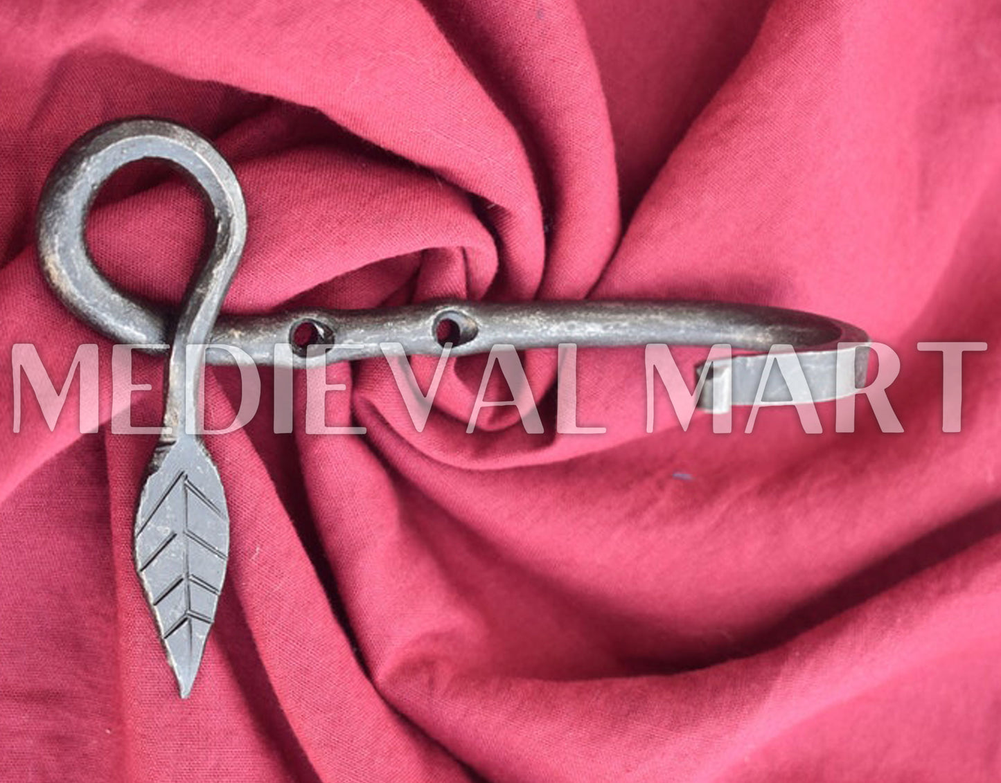 MEDIEVALMART Hand Forged Medieval Decorative Iron Leaf Design Iron Hook