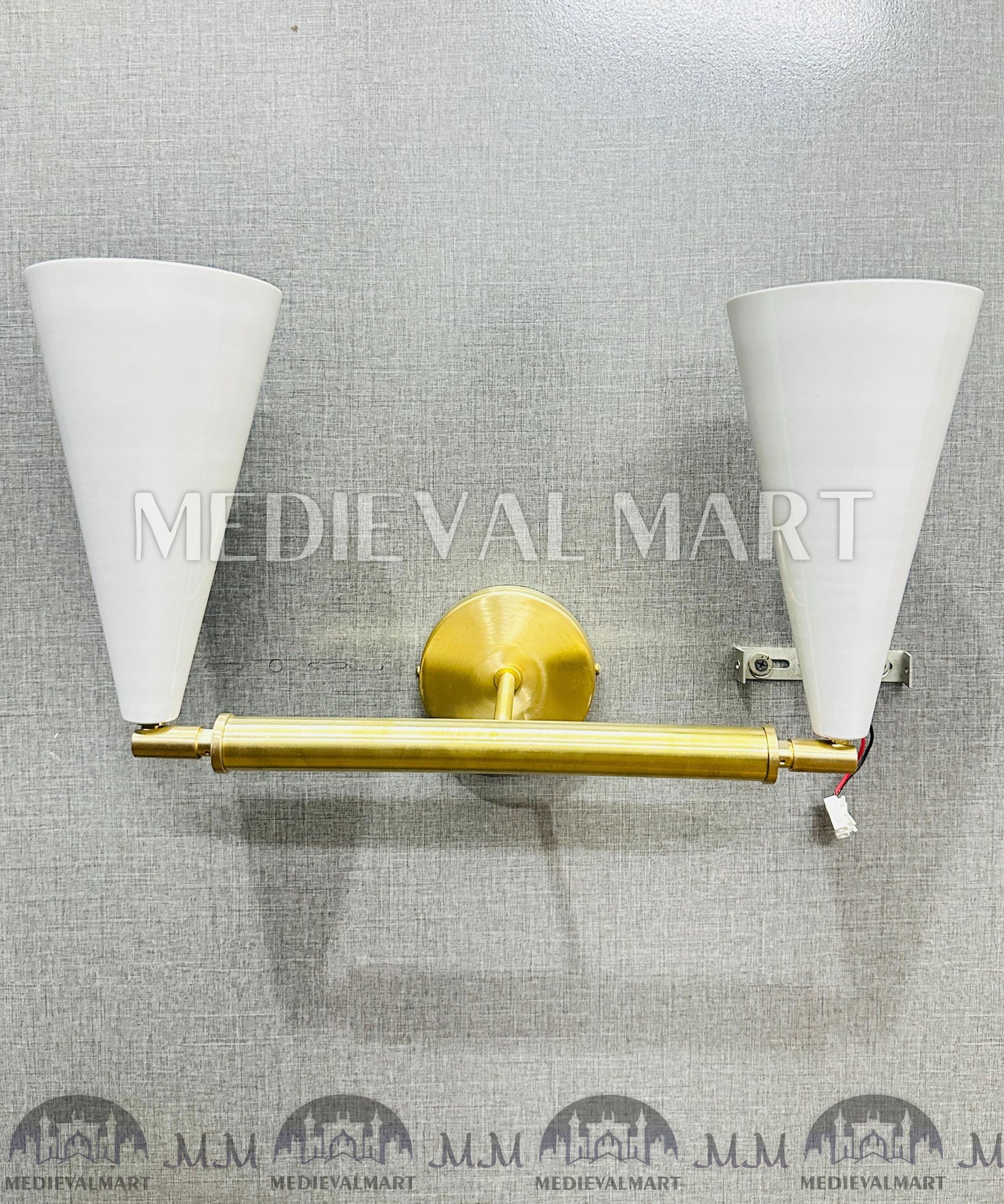 MEDIEVALMART Handmade Custom Brass Vanity Light: Mid-Century Modern Bathroom Sconce