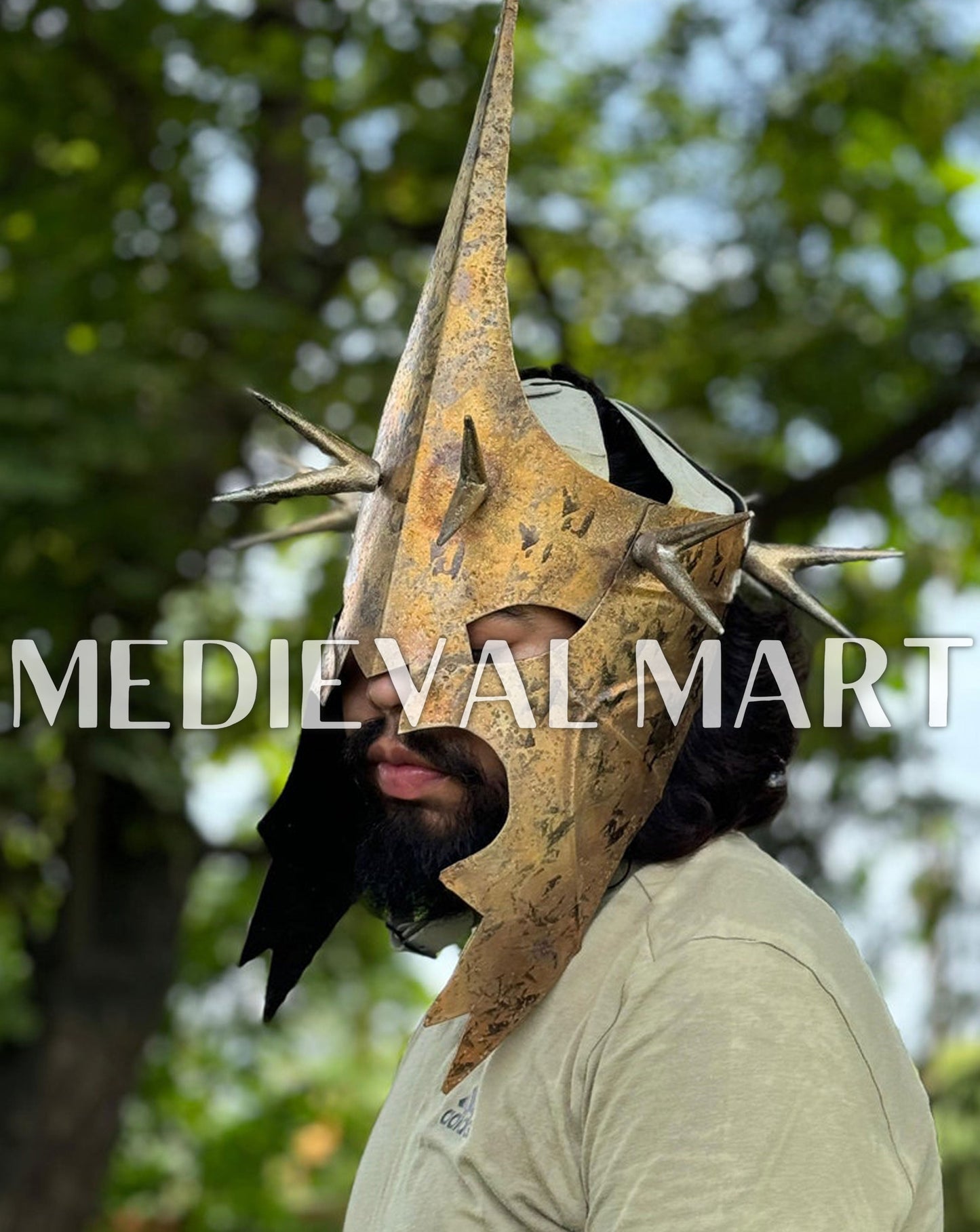 MEDIEVALMART Antique Gold Finish Nazgul Helmet W/H Free Stand | LOTR Props