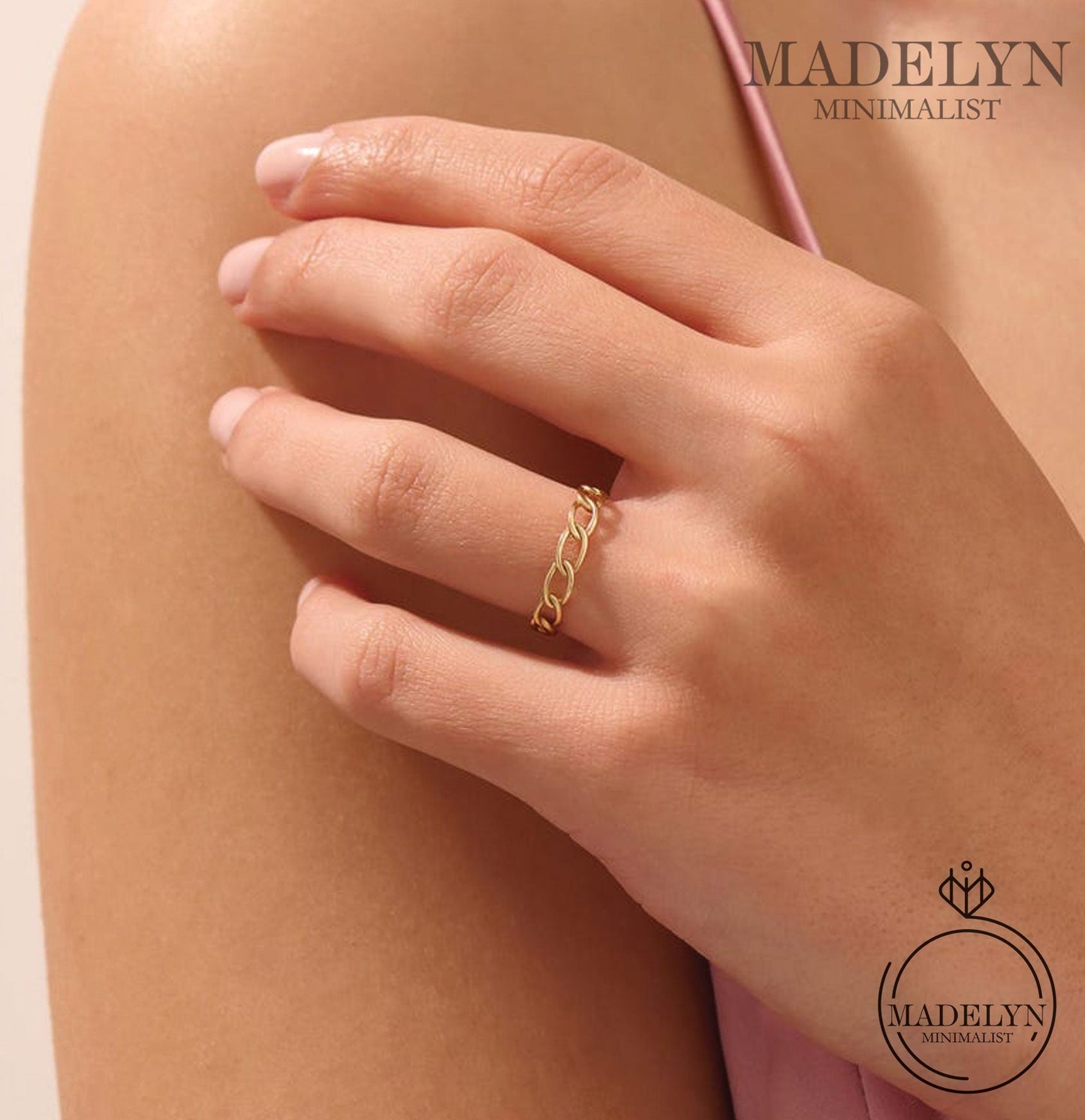MADELYN MINIMALIST 14k Solid Gold Minimalist Oval Chain Ring, Curb Link Stacking Band for Women | Gift for Mom