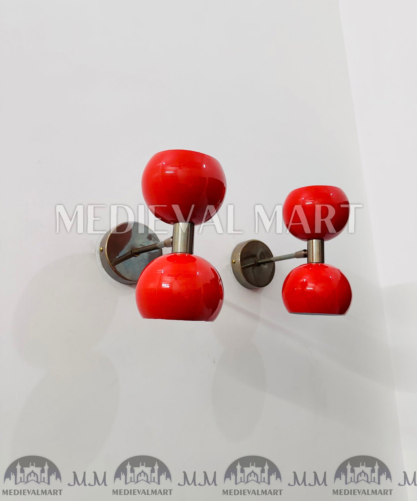 MEDIEVALMART Pair of Red Diabolo Wall Sconces: Mid-Century Italian Brass Fixture