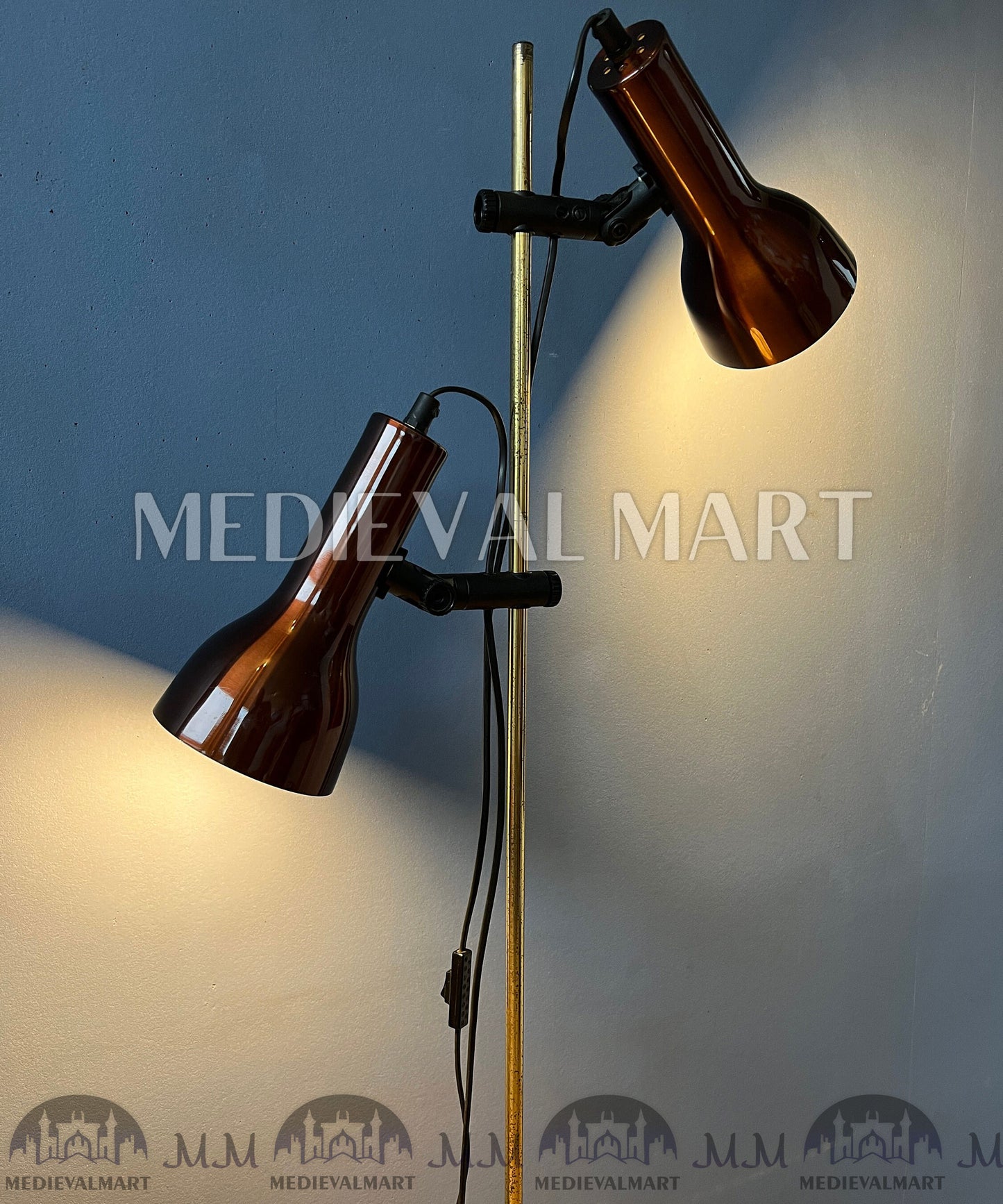 MEDIEVALMART Mid Century Floor Lamp with Bourdeaux Red Spots / Space Age Standing Light
