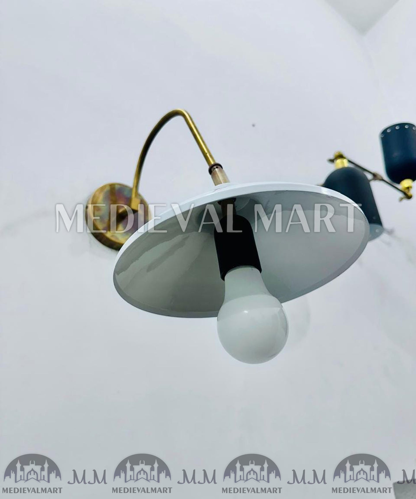 MEDIEVALMART Handcrafted Brass Wall Sconce: Adjustable Mid-Century Modern Lighting