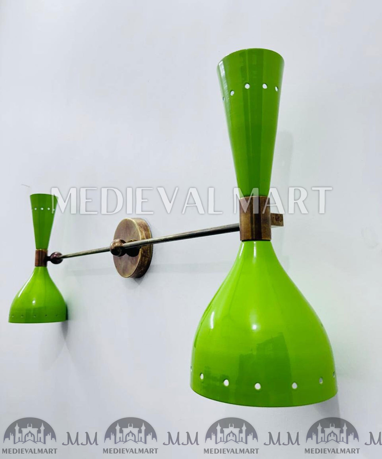 MEDIEVALMART Olive Green Diabolo Wall Sconce: Mid Century Italian Brass Light