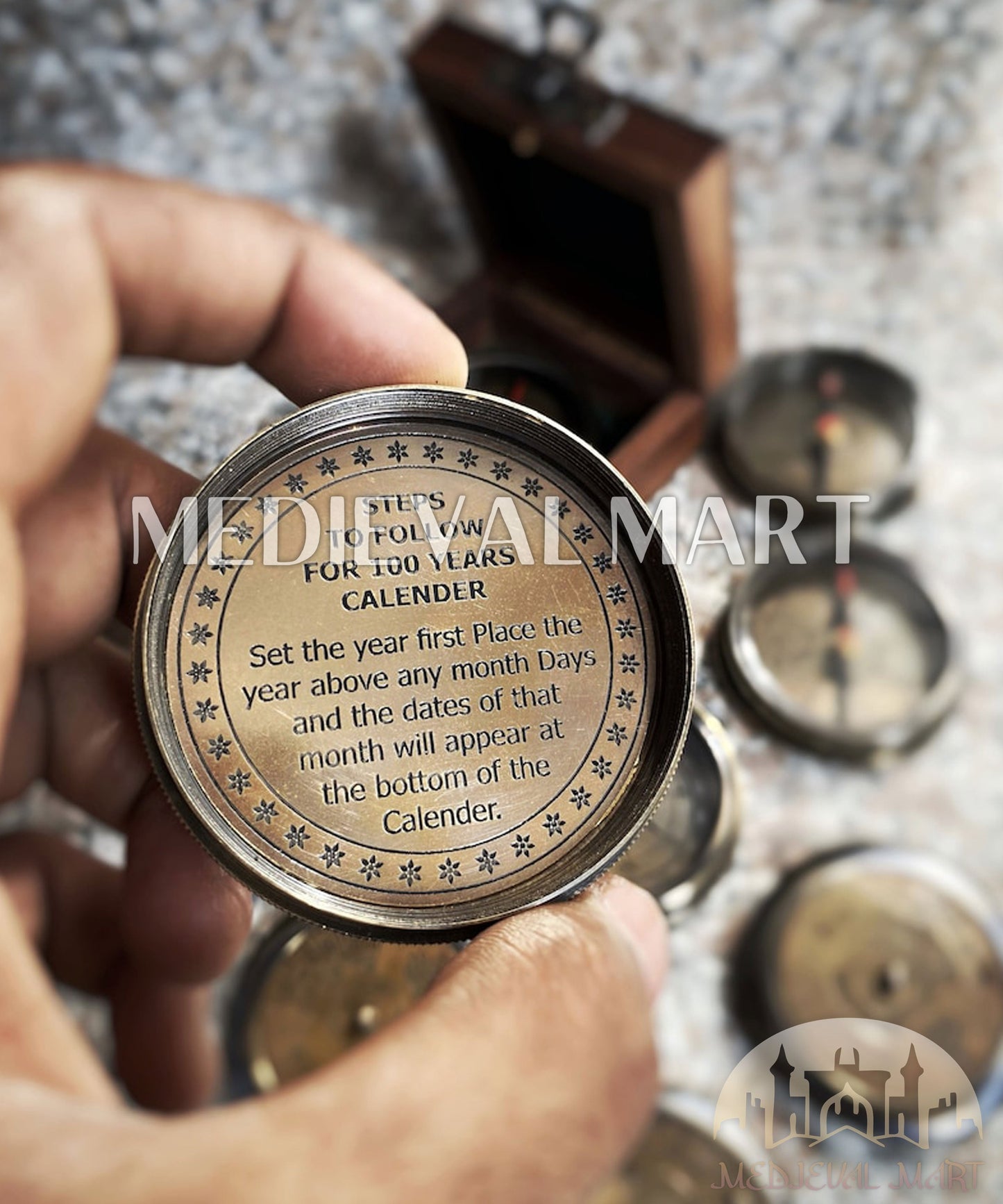 MEDIEVALMART Antique Finish “100 Years Calendar” Engraved Compass W/H “VintageVault” Case | Gift For Dad, Gift For Mom