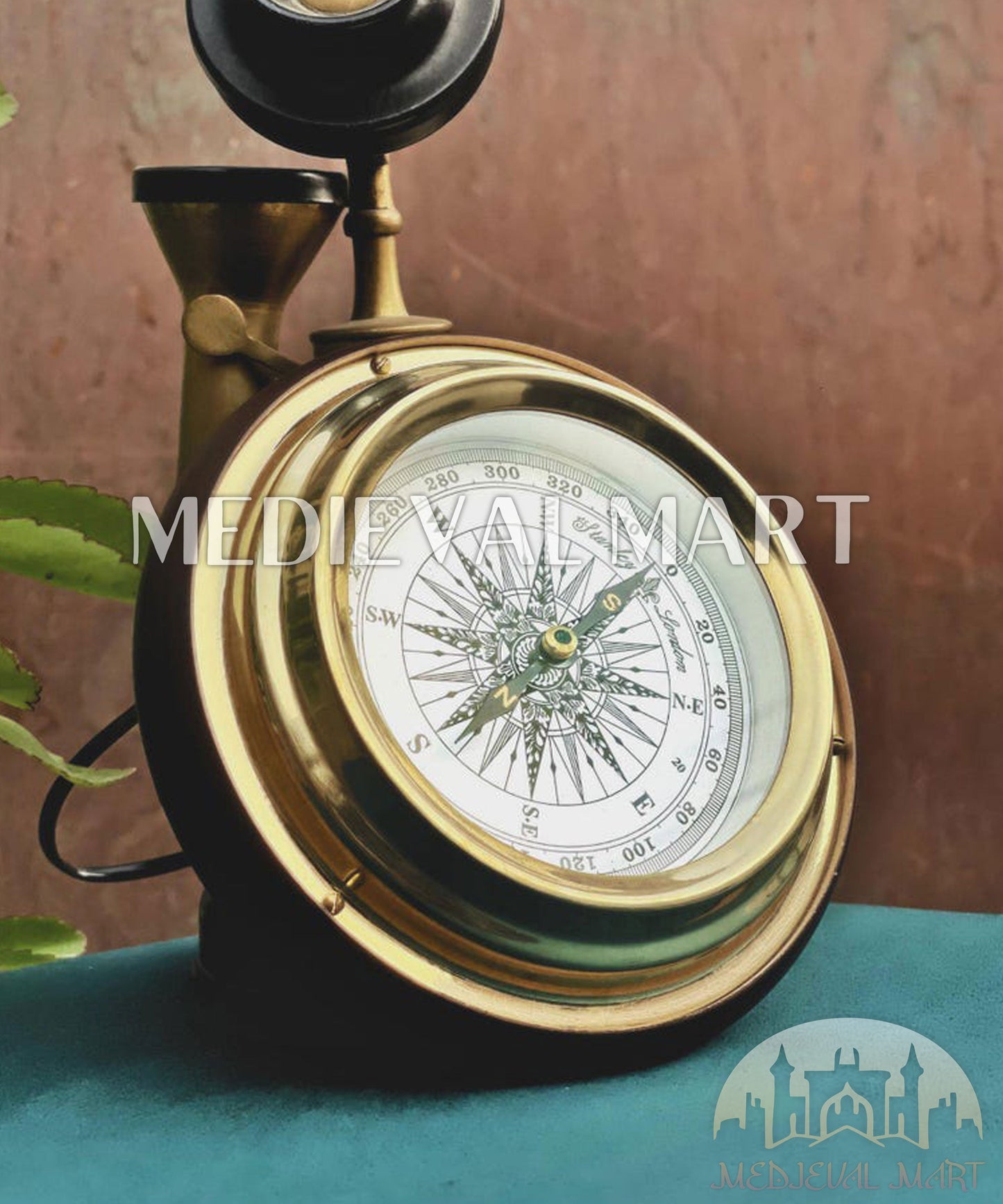MEDIEVALMART Nautical Vintage Trip Gear Brass Compass Shiny Gold Finish W/H Wooden Base | Gift For Mom, Dad