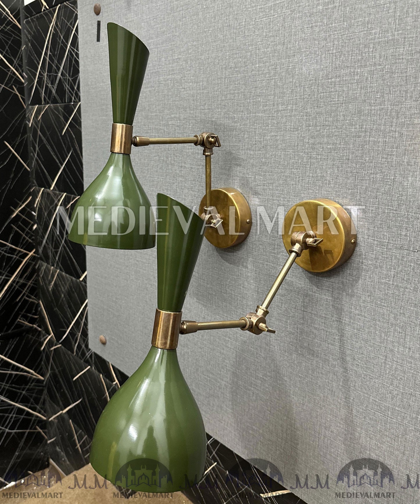 MEDIEVALMART Mid Century Modern Brass Wall Sconce Italian Diabolo Olivine Bedside Lamp
