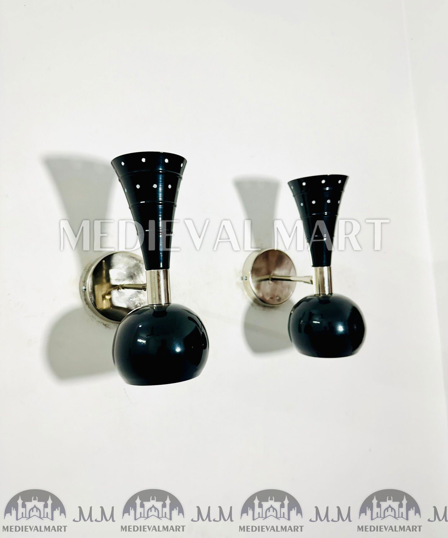 MEDIEVALMART Mid Century Modern Brass Diabolo Wall Sconce - Italian Style