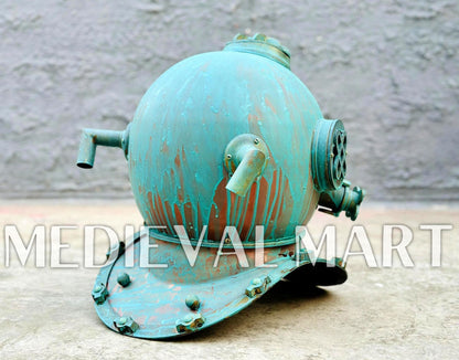 MEDIEVALMART Rusty Green Diving Helmet With Wooden Base
