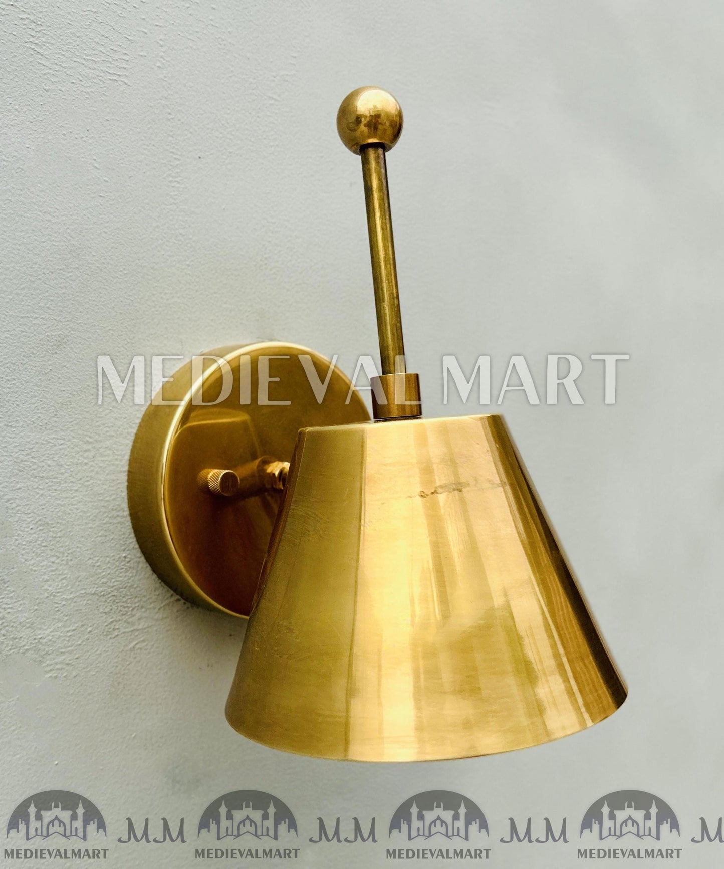 MEDIEVALMART Brass Wall Sconce: Gothic Mid Century Modern Vanity Light Fixture