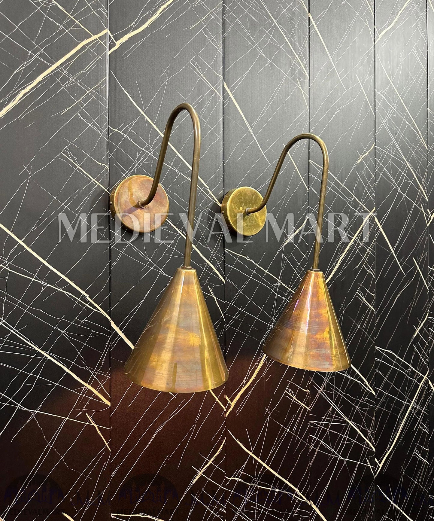 MEDIEVALMART Handcrafted Raw Brass Wall Sconce: Mid-Century Modern Italian Light