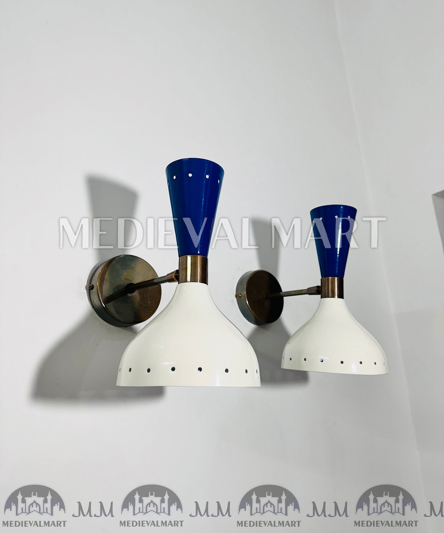 MEDIEVALMART Mid-Century Modern Brass Wall Sconce - Italian Diabolo Style - Set of 2