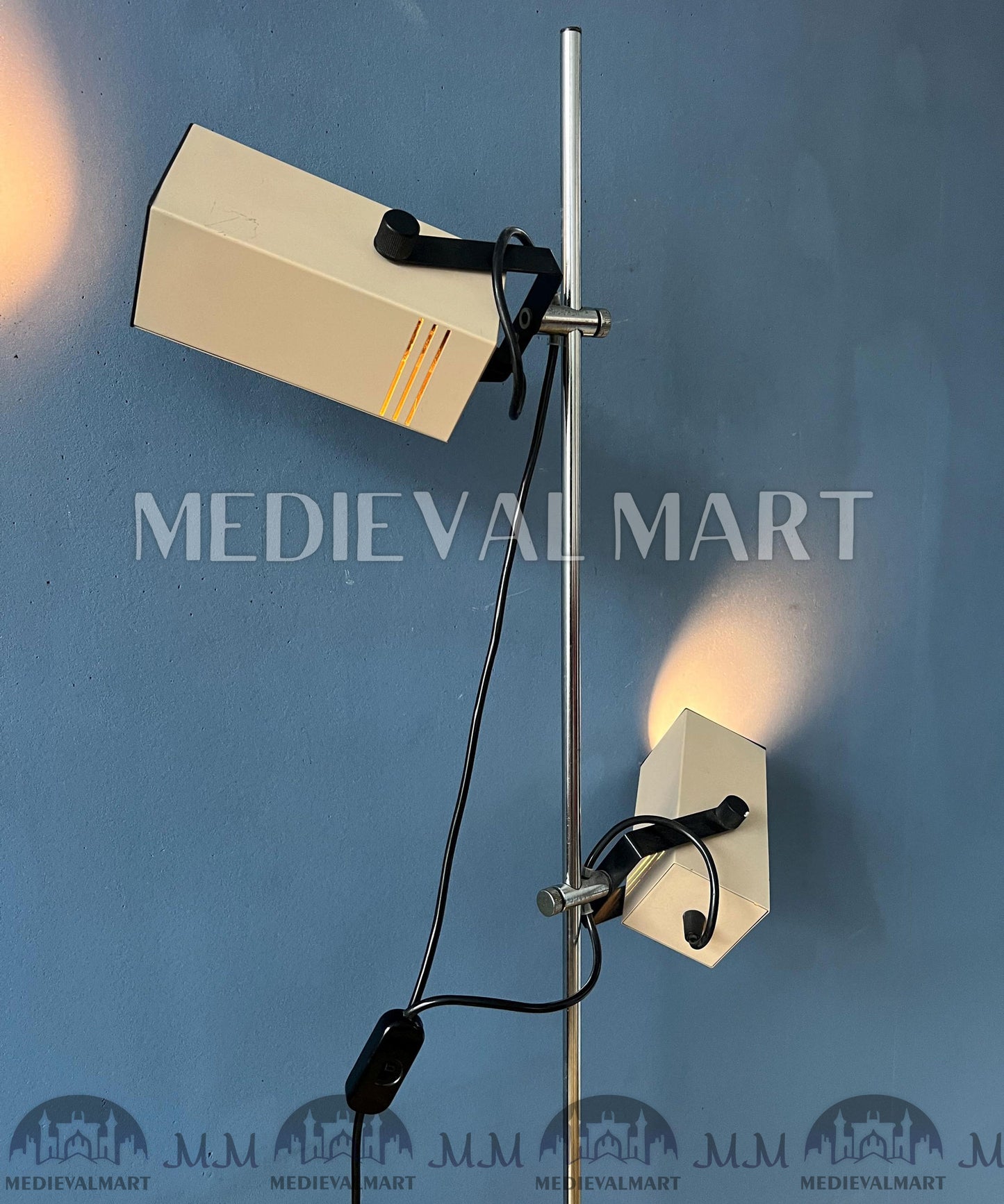 MEDIEVALMART Cream Taupe 70s Vintage Philips Space Age Floor Lamp