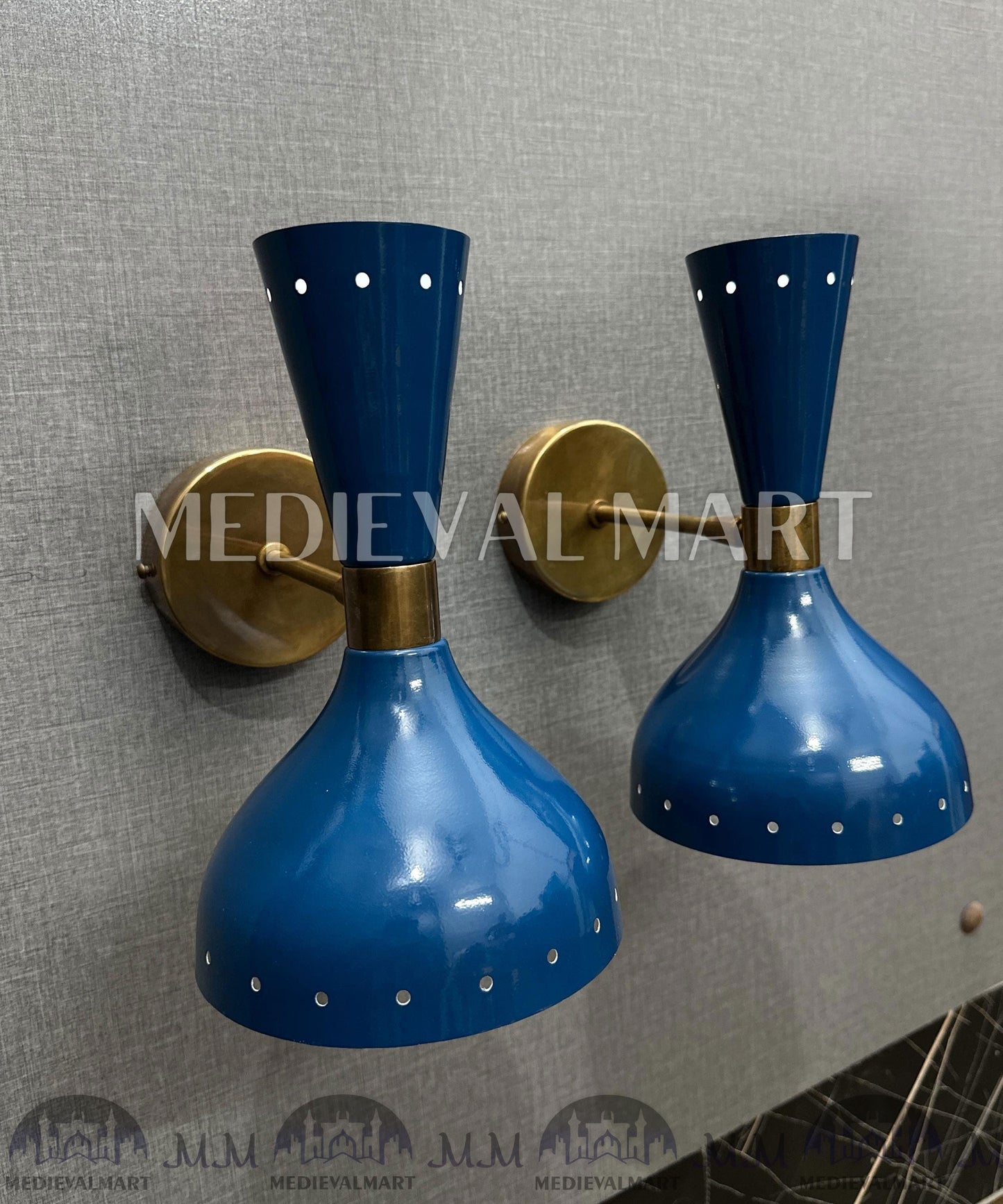 MEDIEVALMART 1950's Brass Cone Wall Sconce: Mid Century Modern Vanity Light - Shiny Blue