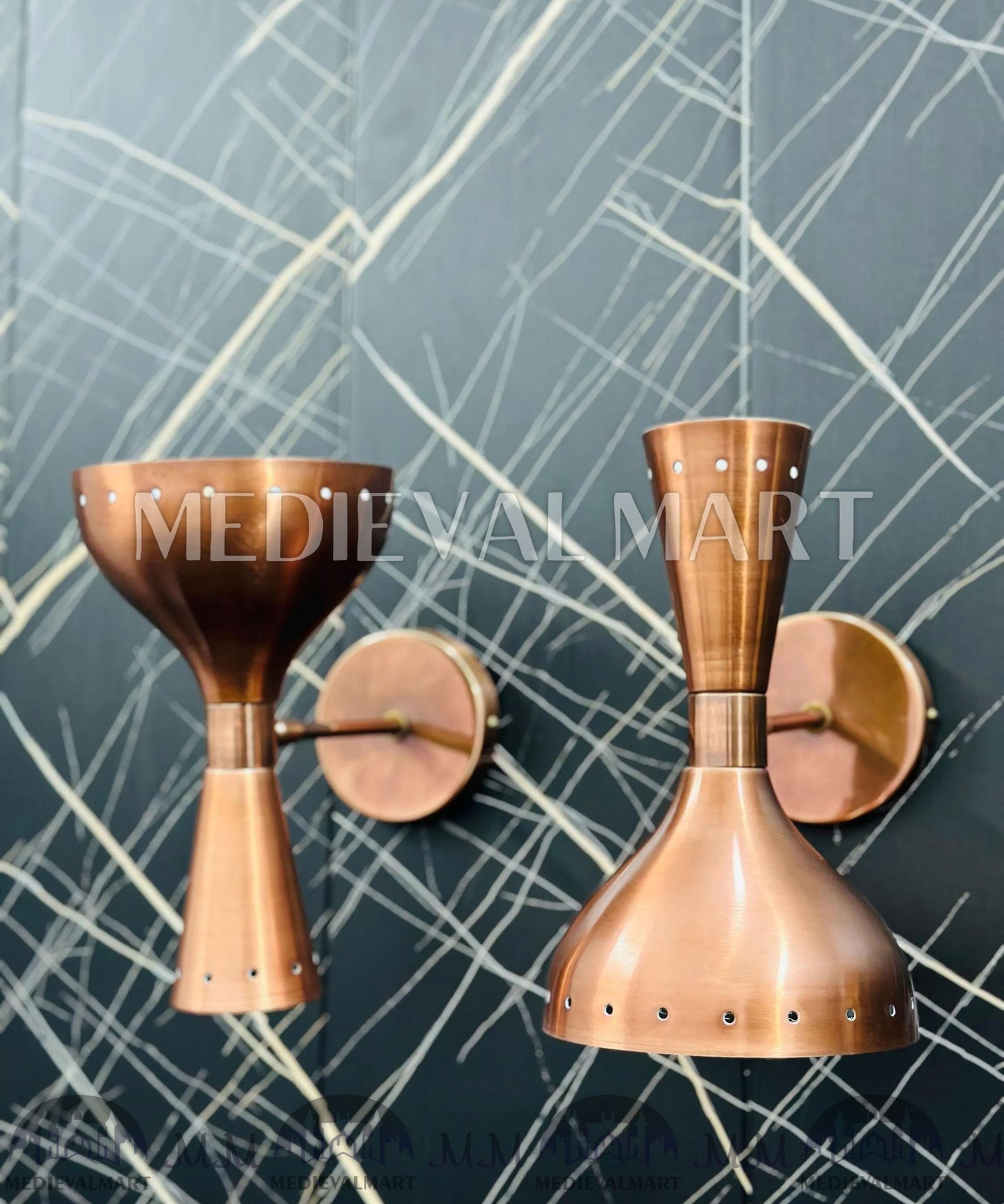 MEDIEVALMART Handcrafted Brass Copper Wall Sconce: Mid-Century Modern Lighting