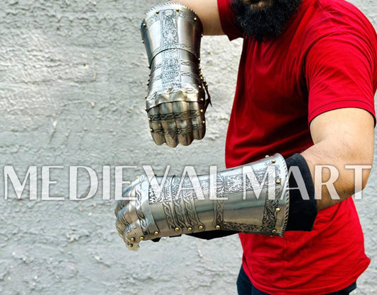 MEDIEVALMART Medieval High Texture Royal Knights Etched Gauntlet - LARP Armor