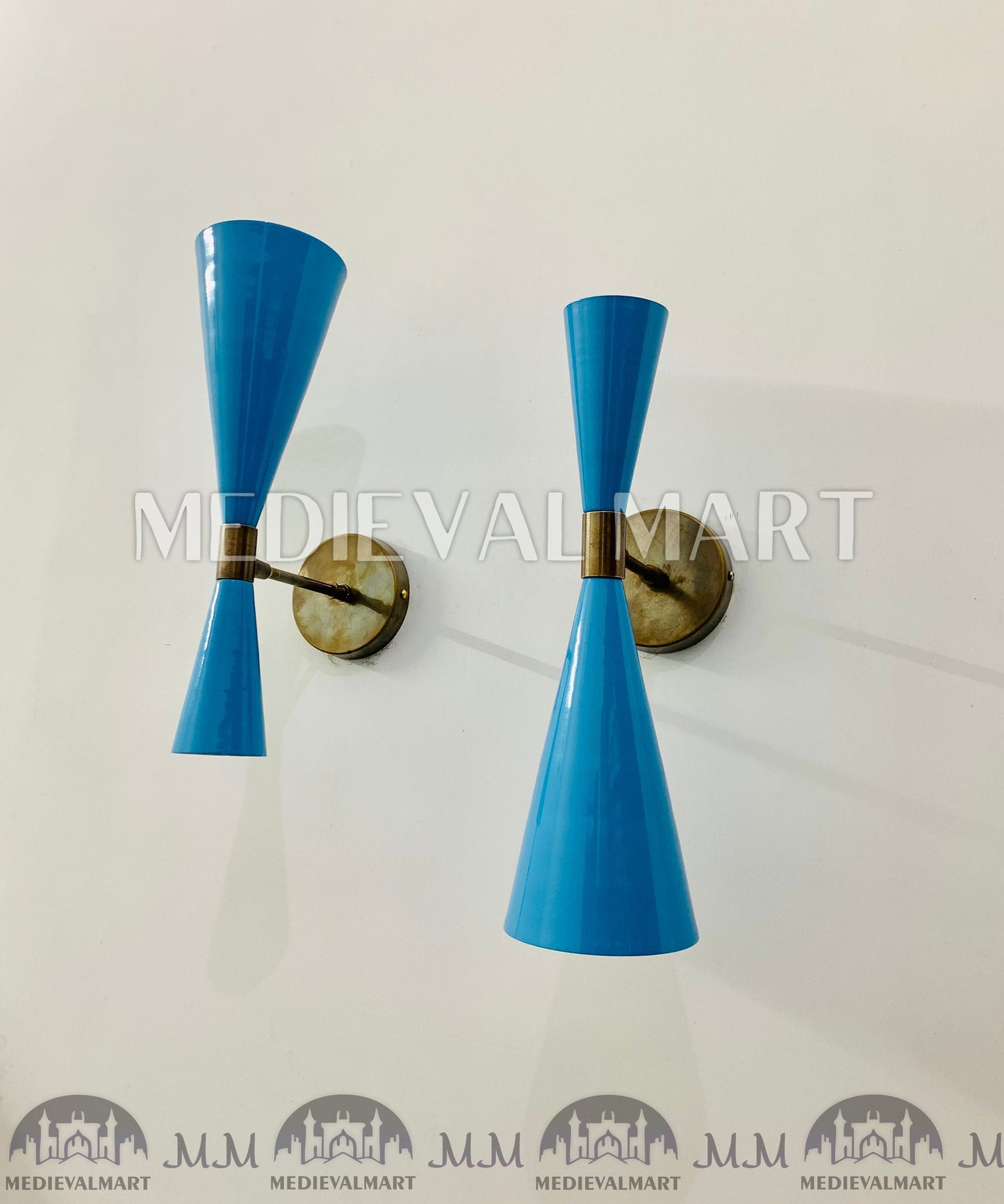 MEDIEVALMART Mid Century Italian Brass Wall Lamp Handcrafted Modern Style Raw Brass Wall Lamp