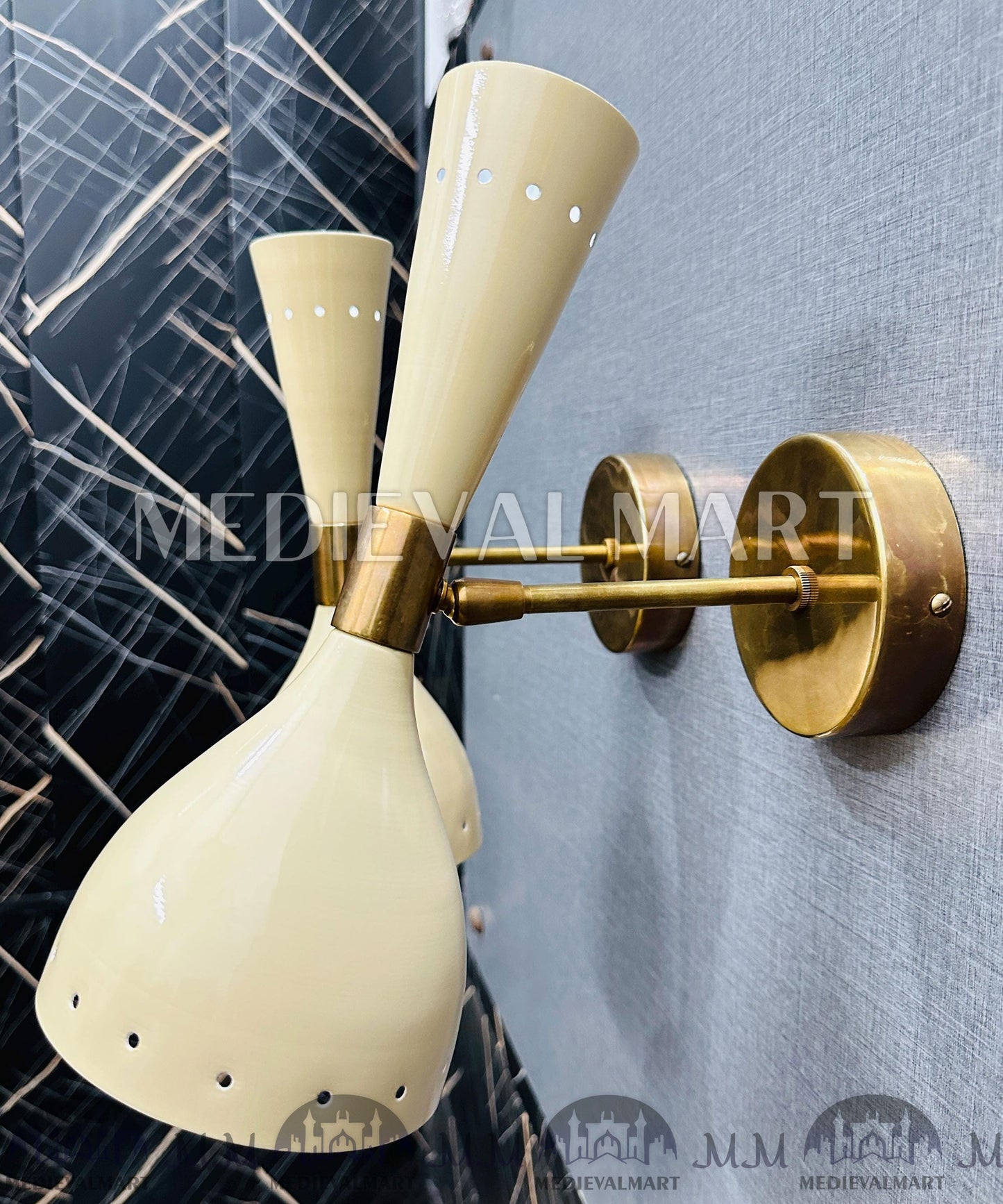 MEDIEVALMART Raw Brass Diablo Wall Sconce - Mid-Century Modern Bedside Lamp (Set of Two)