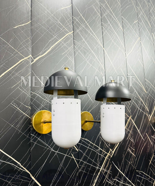 MEDIEVALMART Handcrafted Brass Wall Sconce: Modern Bedside Lamp