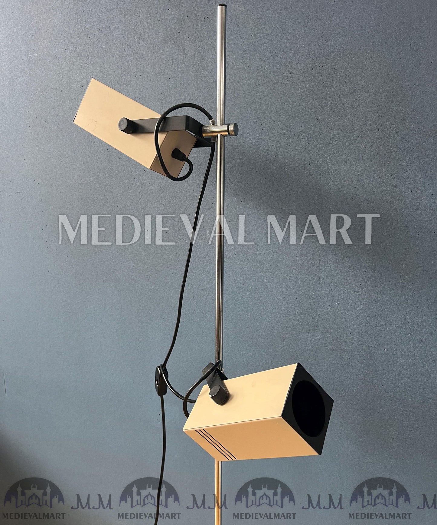 MEDIEVALMART Cream Taupe 70s Vintage Philips Space Age Floor Lamp