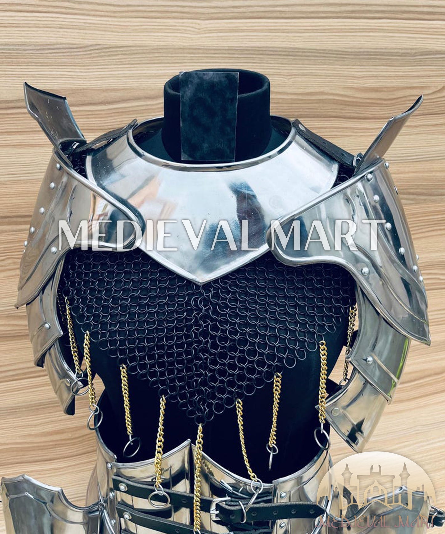 MEDIEVALMART  (Isolara Dragonplate) Women’s Armor W/H Black (Sable Knight) Chainmail + Frost Belt + Arms Armor