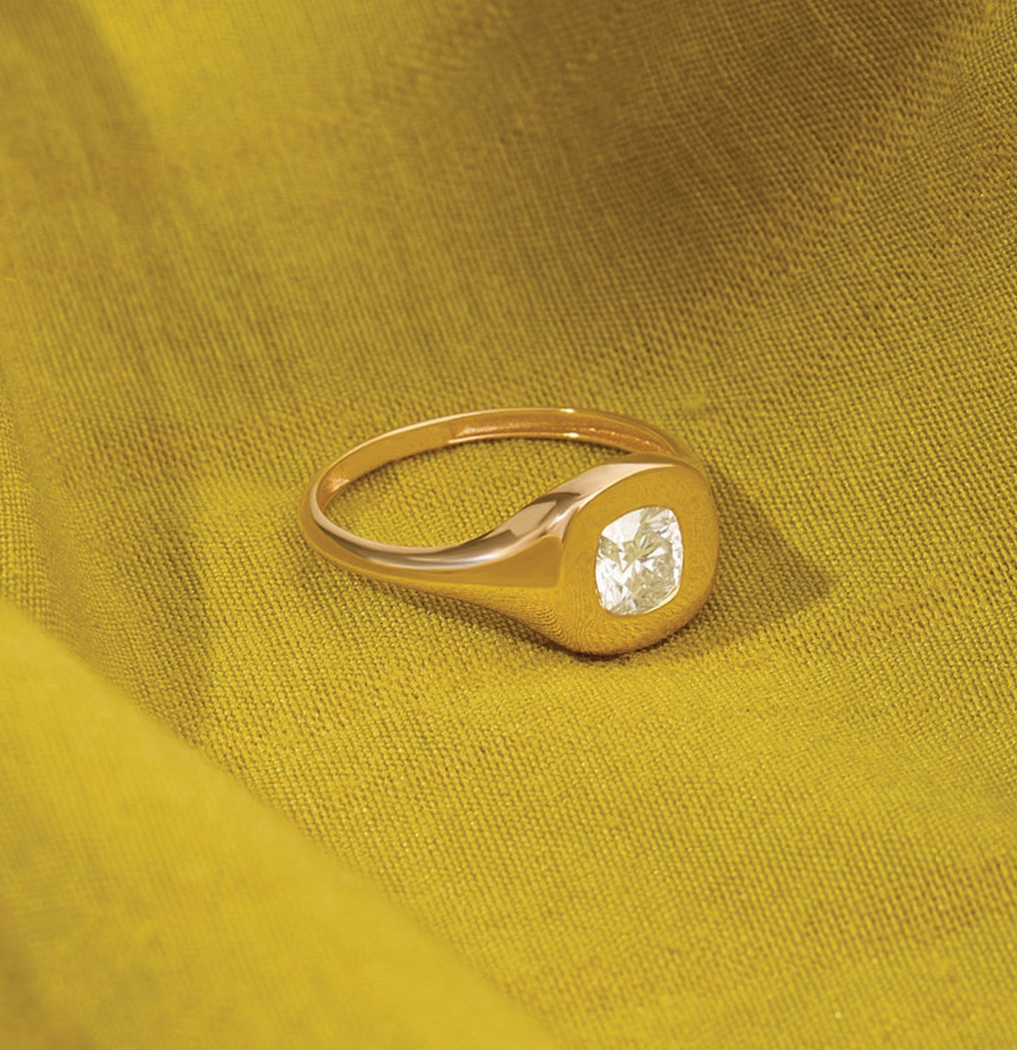 MADELYN MINIMALIST 14k Solid Gold Cushion Cut Bezel Set Signet Ring for Women | Gift for Her