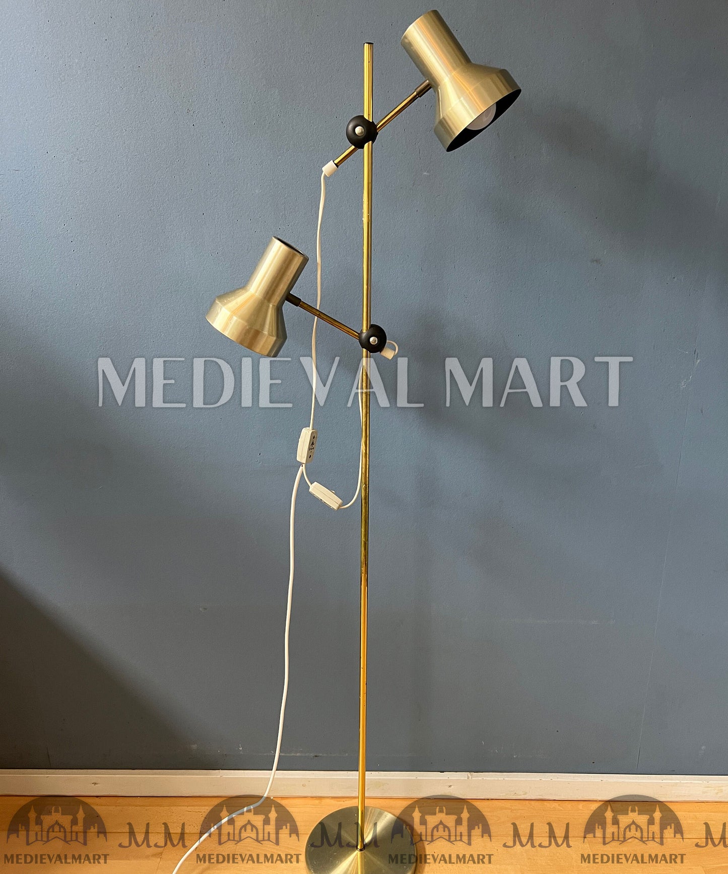 MEDIEVALMART Mid Century Floor Lamp with Aluminium Spots / Space Age Standing Light