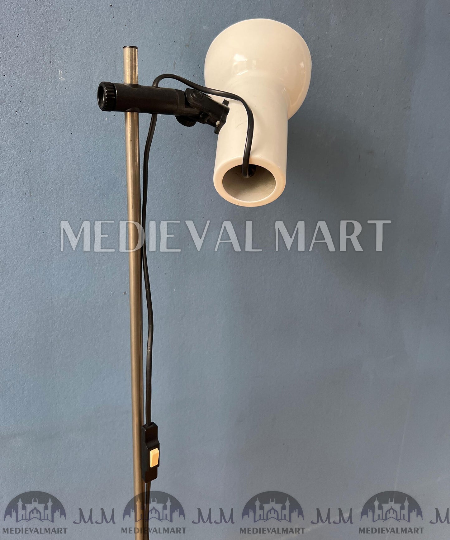 MEDIEVALMART Vintage Italian Small White Mid Century Floor Lamp
