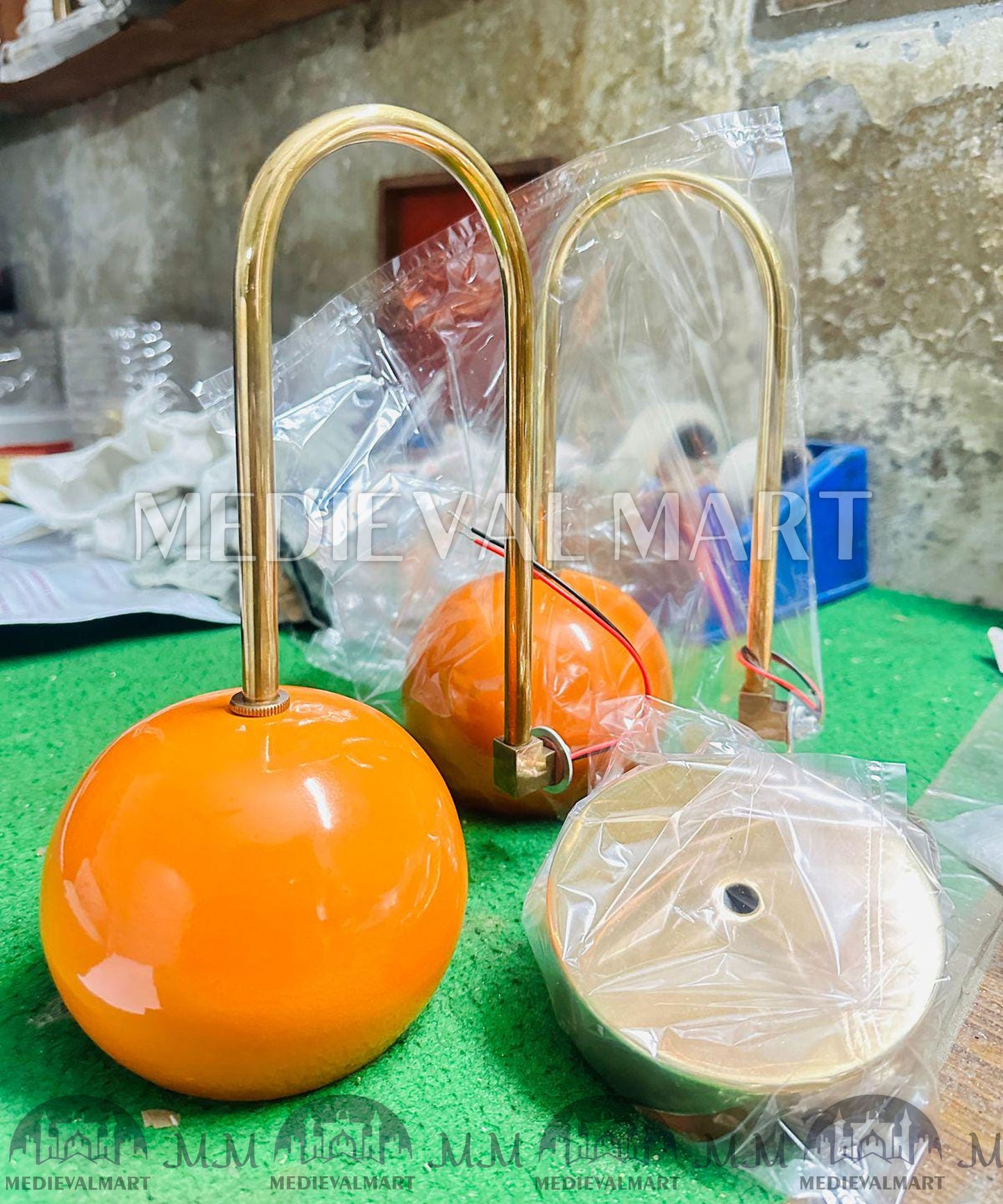 MEDIEVALMART Mid-Century Modern Brass Wall Sconces Vanity Lamp Orange Ball Accent